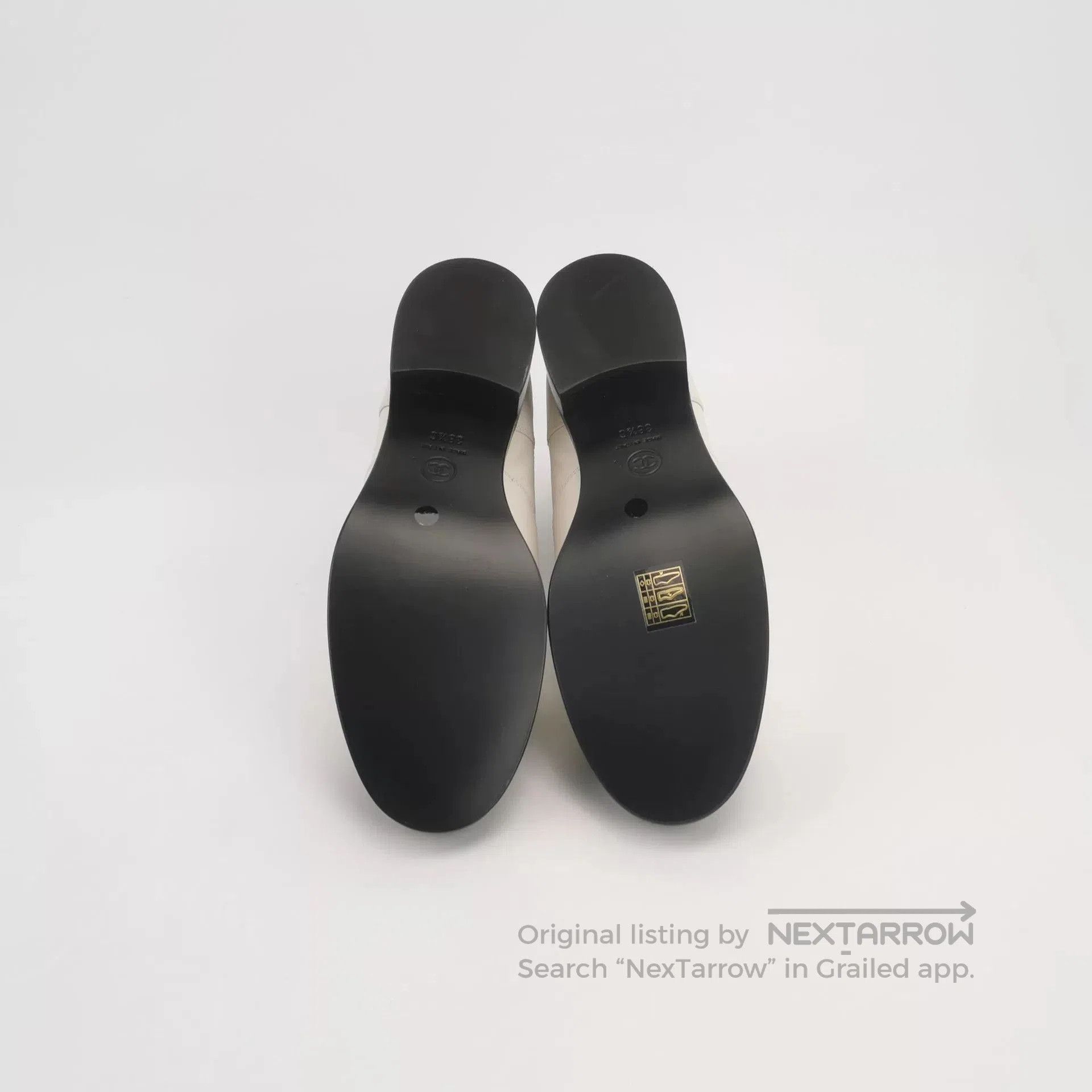 Chanel Chanel Black White Short Boots. Size US 7.5 / IT 37.5 - 4 Thumbnail