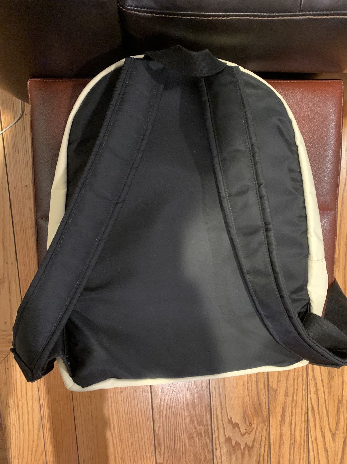 Essentials × Fear of God Fear Of God Essentials Backpack Cream Size ONE SIZE - 6 Thumbnail