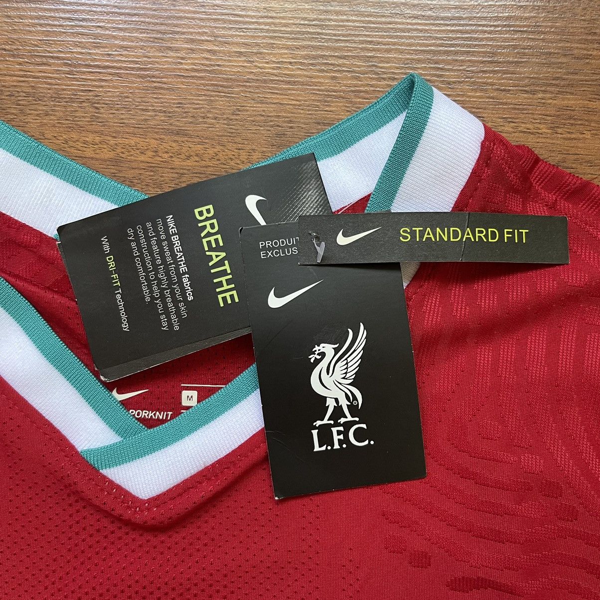 Nike × Vintage LIVERPOOL NIKE VAPORKNIT 2020/2021 FOOTBALL JERSEY #11 SALAH Size US M / EU 48-50 / 2 - 9 Thumbnail