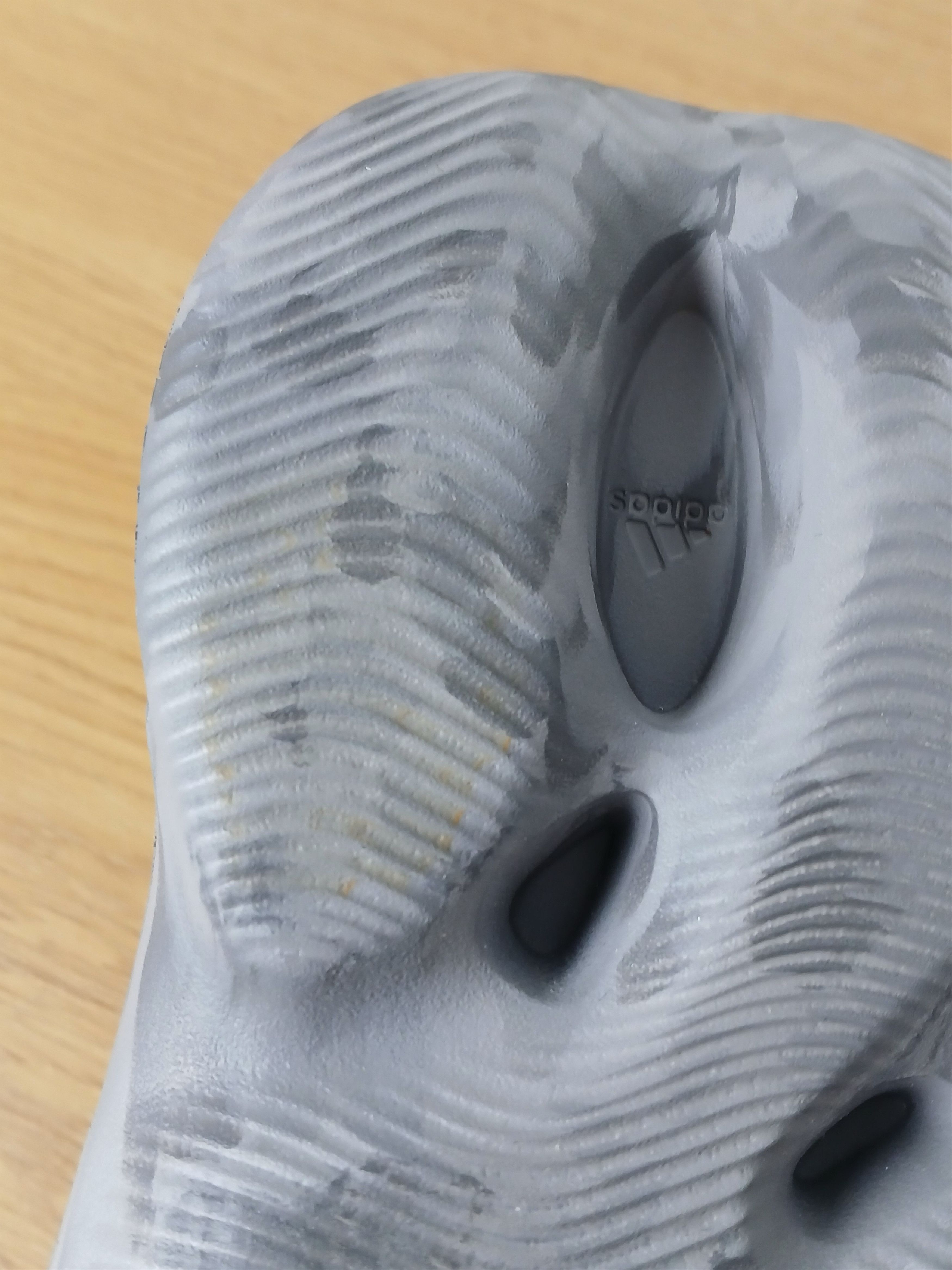 Adidas × Kanye West × Yeezy New Adidas Yeezy Foam Runner Size US 11 / EU 44 - 9 Thumbnail
