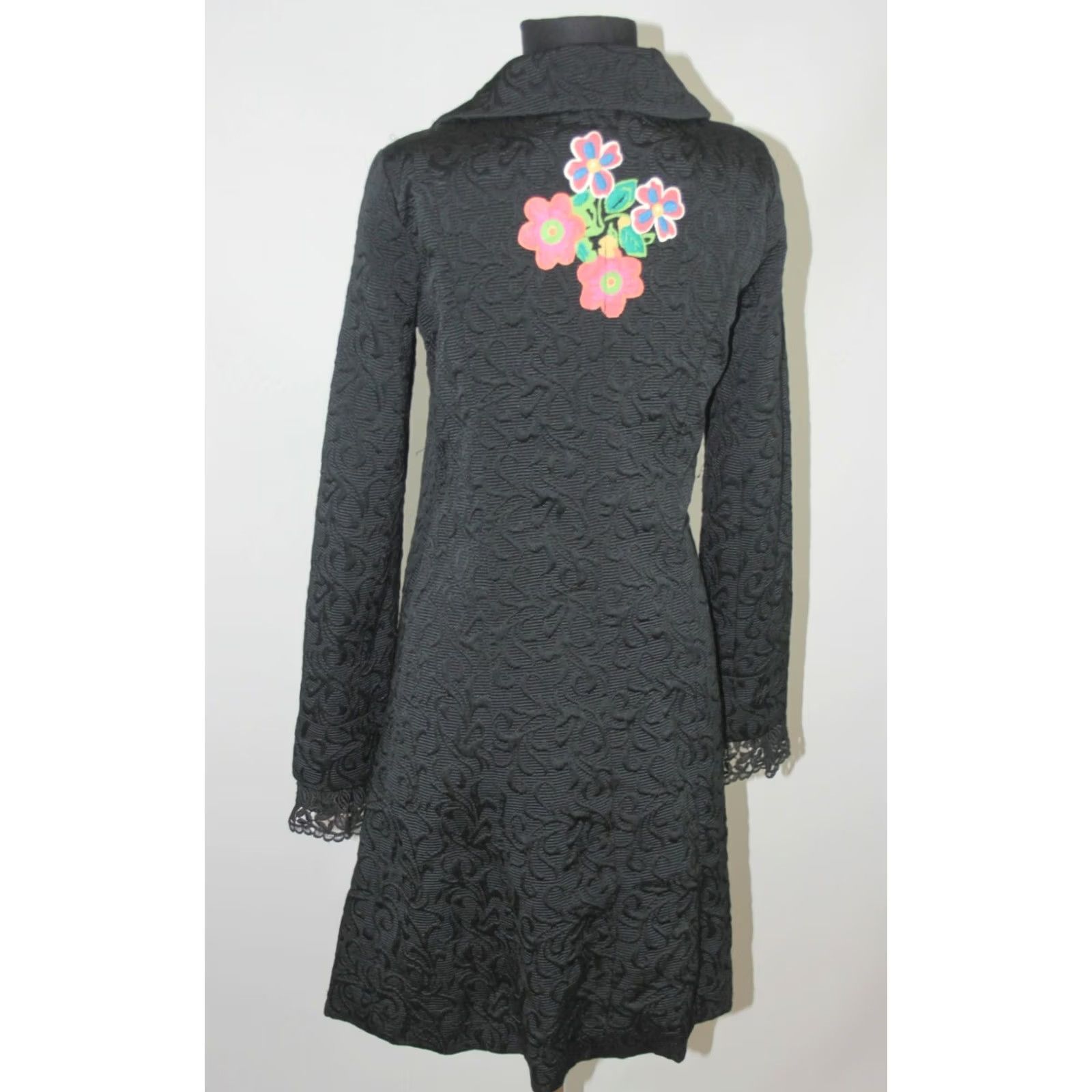 Desigual Desigual Coat Black 40 Womens Jacket Coat Cotton blend Button Closure Regular Size 40 Womens Black Desigual Coat Size S / US 4 / IT 40 - 7 Thumbnail