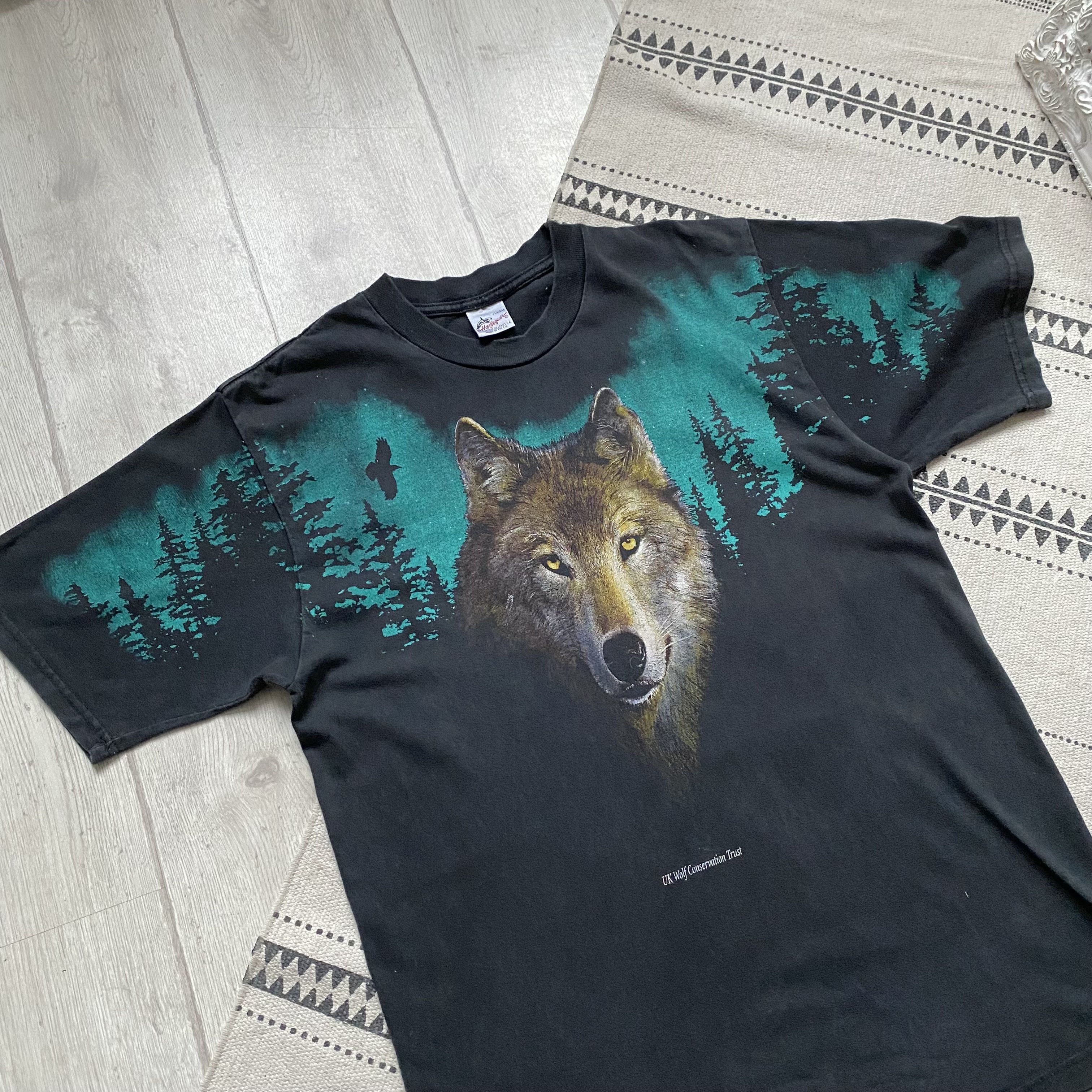 Hanes 🐺 Vintage 90s Faded Animal Wolf Forest tee USA Mounain Size US M / EU 48-50 / 2 - 7 Thumbnail