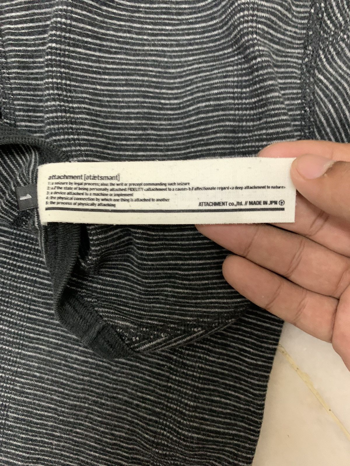 Attachment ATTACHMENT T-shirt/cut & sewn greyxblack(border) Size US XS / EU 42 / 0 - 8 Thumbnail
