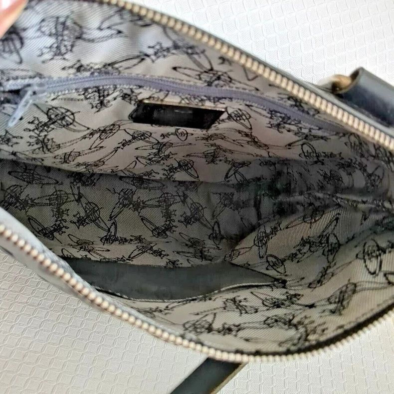 Vivienne Westwood Vivienne Westwood Black oil wax leather text full print Sa Size ONE SIZE - 5 Thumbnail
