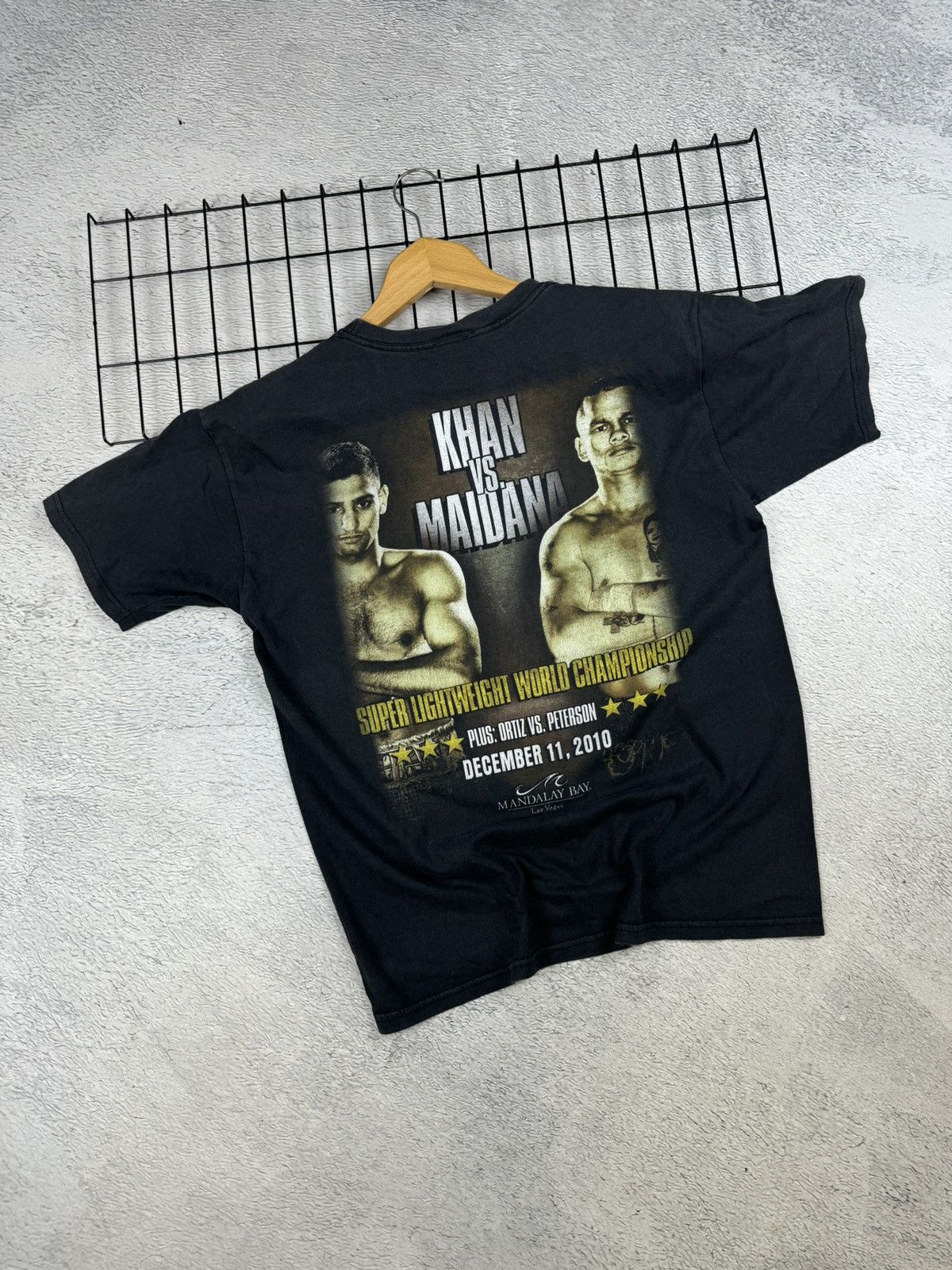 Vintage Vintage 2010 Khan vs Maidana Lightweight World Championship Size US M / EU 48-50 / 2 - 1 Thumbnail