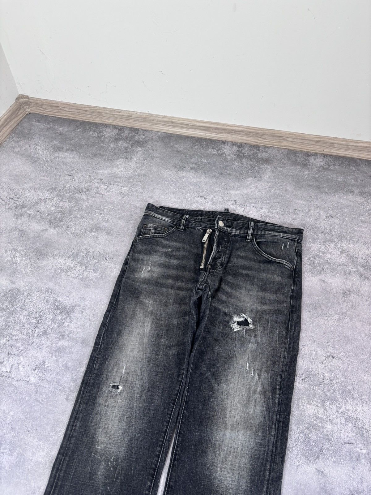 Dsquared2 Dsquared2 Men’s Black/Gray Wash Ripped Denim Jeans Size US 34 / EU 50 - 4 Thumbnail
