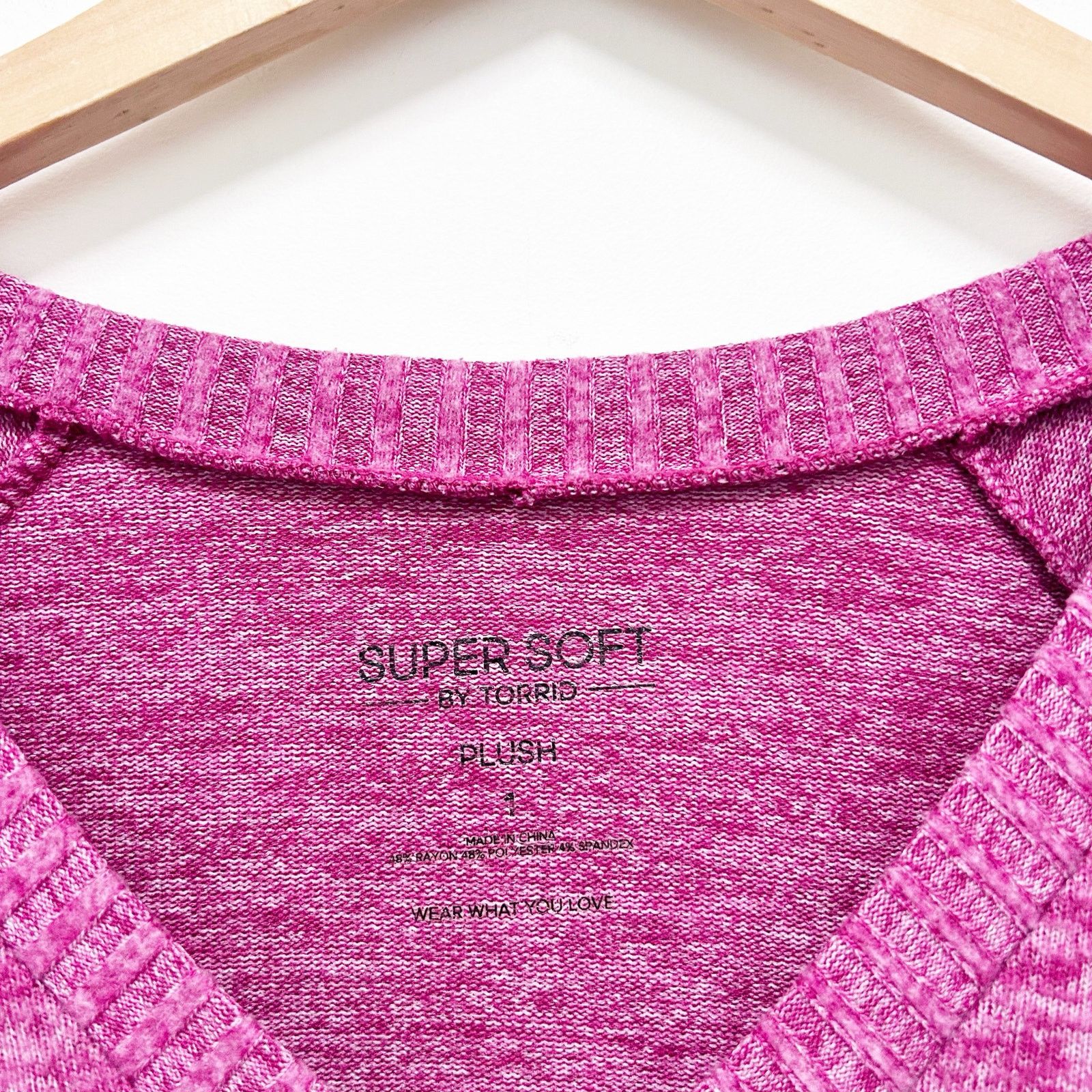 Other Torrid Super Soft Plush Pink Sweater Sz 1X Size XL / US 12-14 / IT 48-50 - 2 Thumbnail
