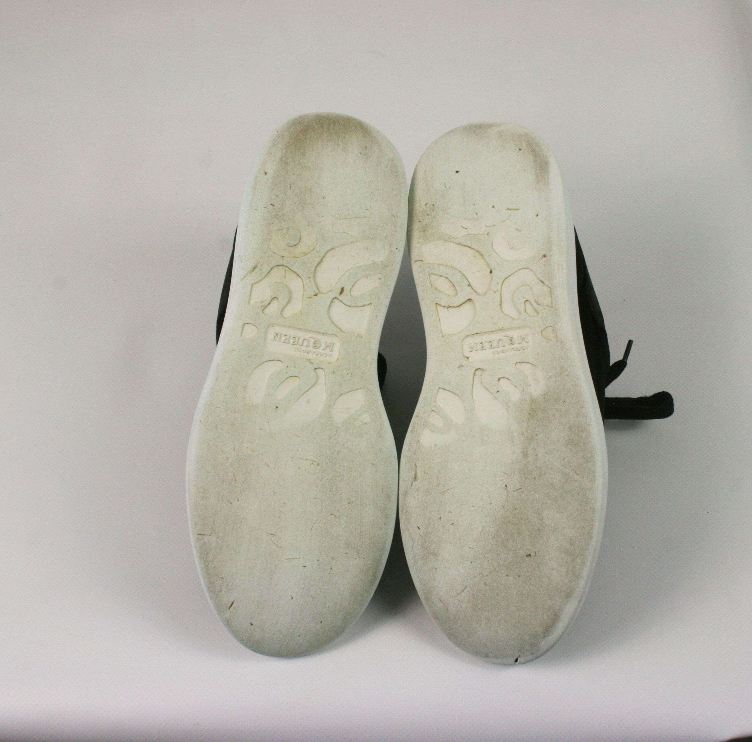 Alexander McQueen Velour Oversize Sneakers Size US 6 / IT 36 - 10 Thumbnail