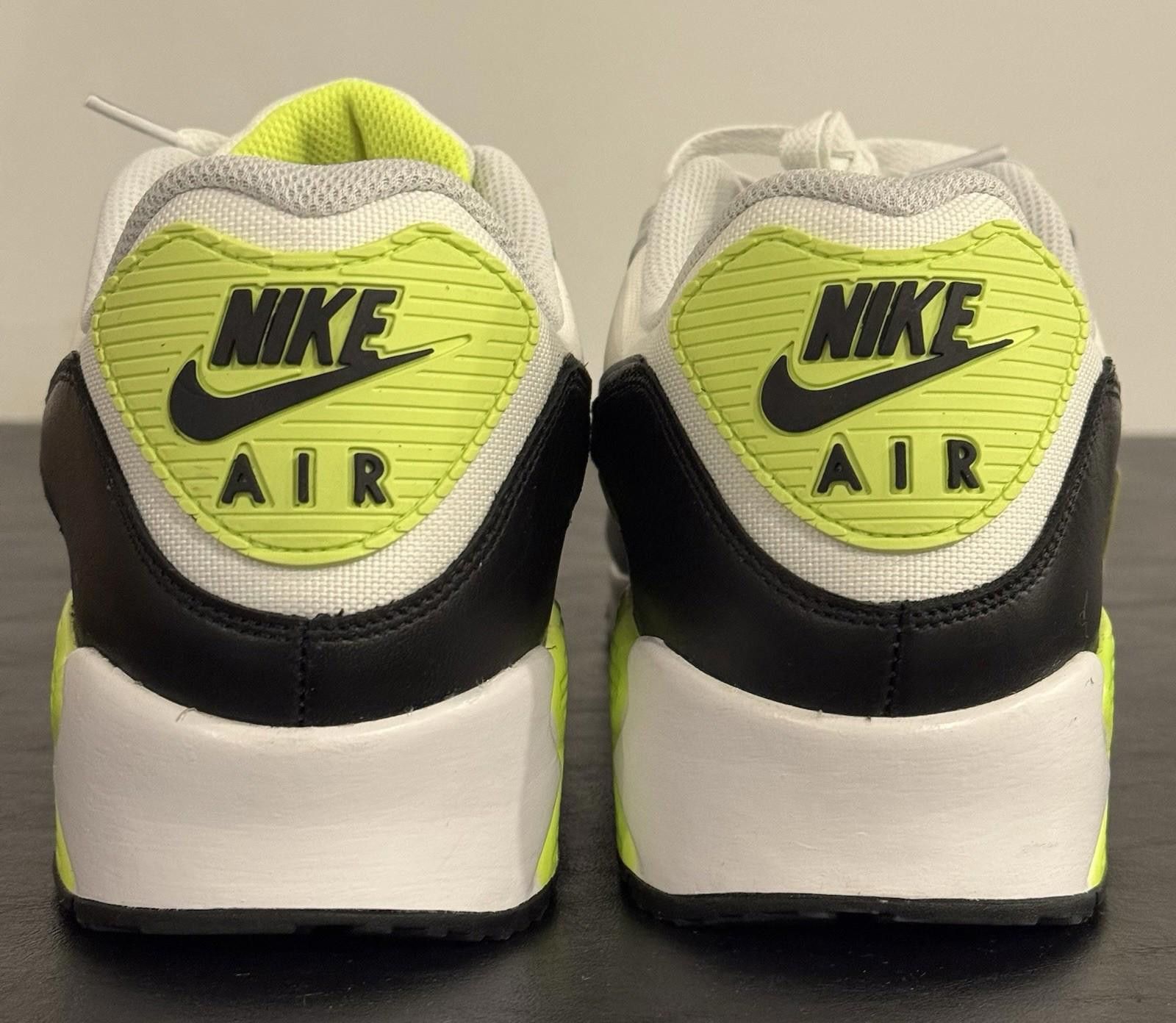 Nike Nike Air Max 90 GTX Gore-Tex Shoes White Cool Grey Size US 12 / EU 45 - 7 Thumbnail
