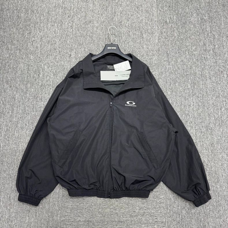 Balenciaga Balenciaga size 36 Single-ring embroidered logo jacket Size XS / US 0-2 / IT 36-38 - 1 Thumbnail