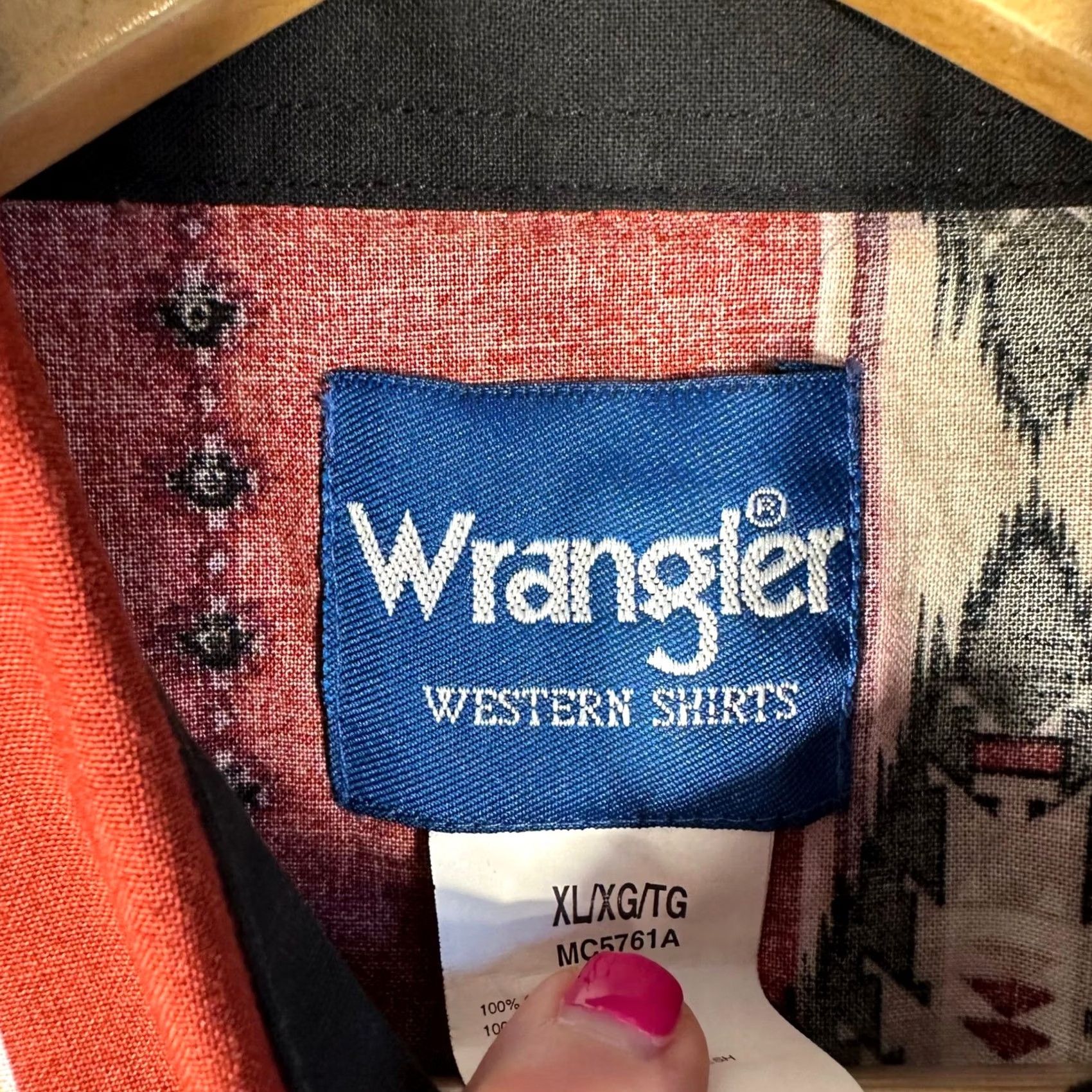 Wrangler Wrangler Western Shirts Mens XL Rust Red Aztec Tribal Print Long Sleeve MC5761A Size US XL / EU 56 / 4 - 4 Thumbnail