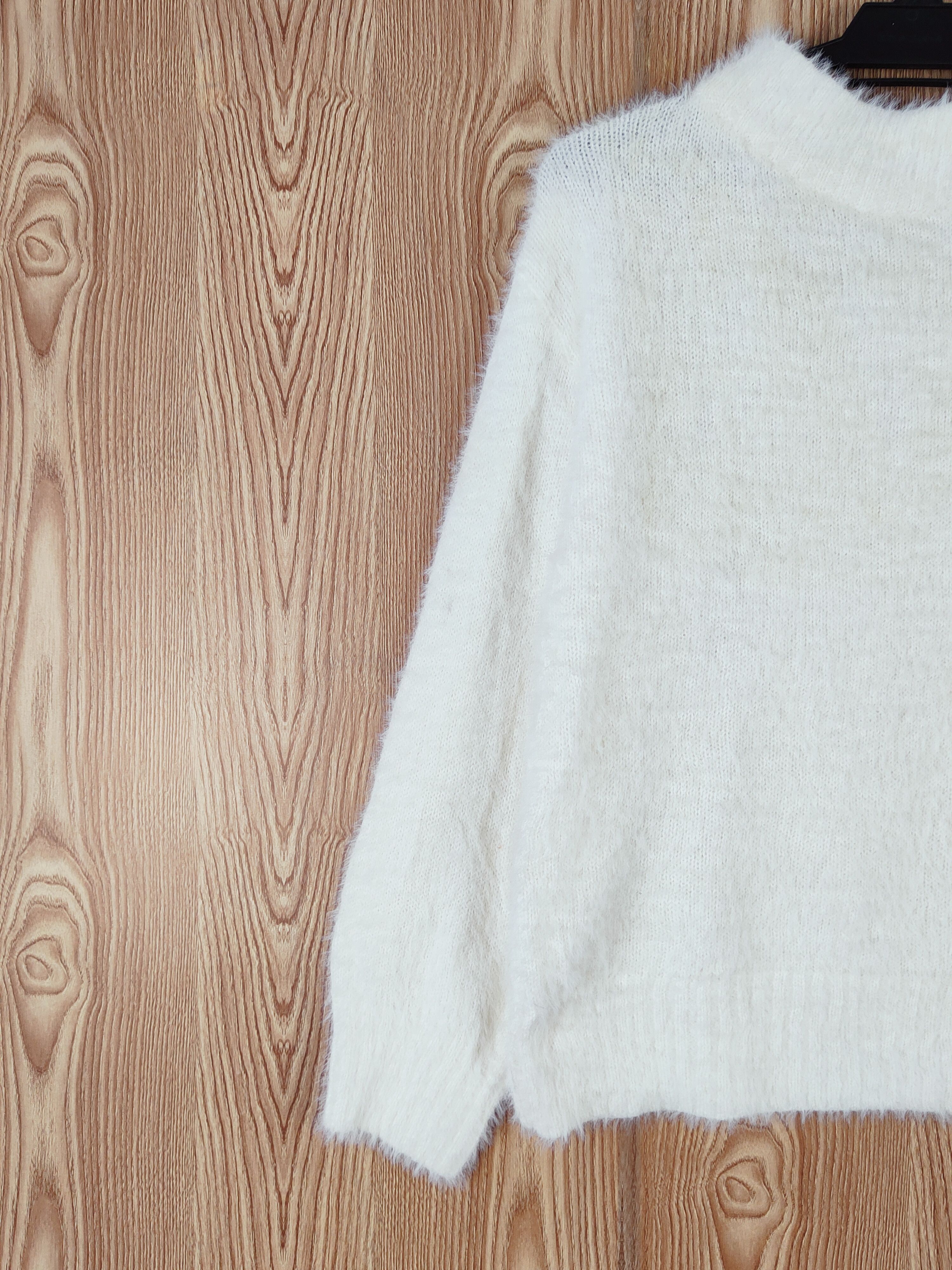 Japanese Brand × Vintage Earth Music & Ecology Ivory Fur Mohair Knitwear Size M / US 6-8 / IT 42-44 - 3 Thumbnail