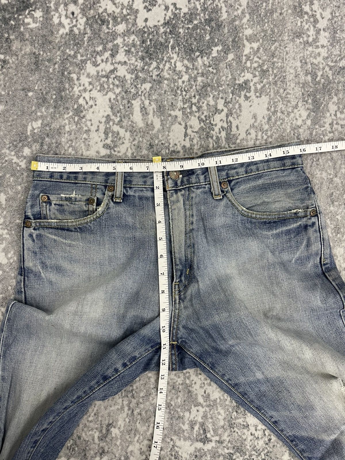 Uniqlo Vintage Uniqlo S002 Easy Fit Straight Distressed Denim Size US 31 - 12 Thumbnail