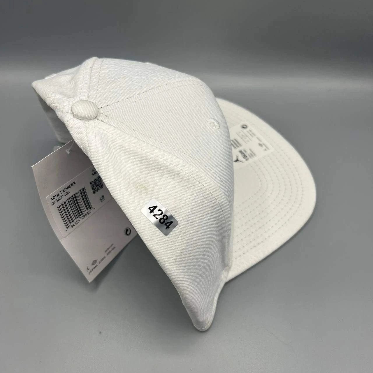 Jordan Brand Air Jordan Hat Cement Elephant Metal Logo Jumpman Snap Back Size ONE SIZE - 9 Thumbnail