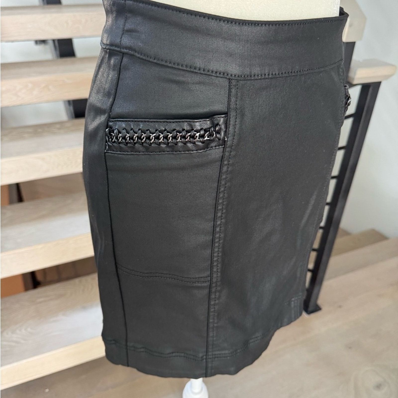 White House Black Market New WHBM Sleek Black Pencil Skirt size S Size 26" / US 2 / IT 38 - 2 Thumbnail