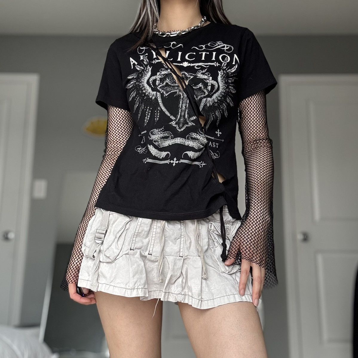 Affliction NWT Affliction Portrayal Rhinestone Cut Out Front Top Size S / US 4 / IT 40 - 10 Thumbnail