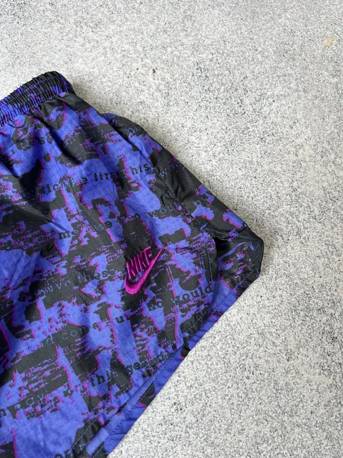 Nike × Vintage Vintage Nike World 90s running shorts Size US 32 / EU 48 - 6 Thumbnail