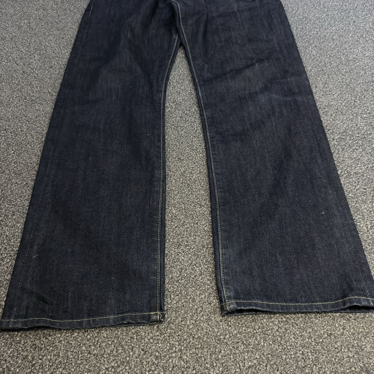 Undercover × Uniqlo Archive ‼️ Japanese Indigo Denim Uniqlo S002 UJ Blue Jeans Size US 33 - 6 Thumbnail