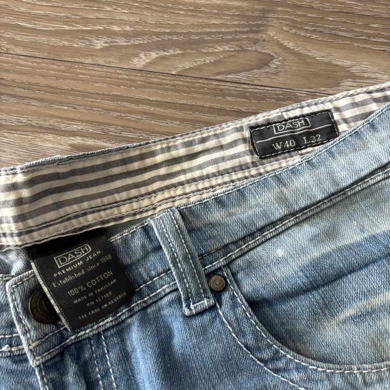 Vintage Crazy Vintage Y2K/2000s Faded Light Wash Streetwear Denim Jeans! 40x32 Size US 40 / EU 56 - 8 Thumbnail