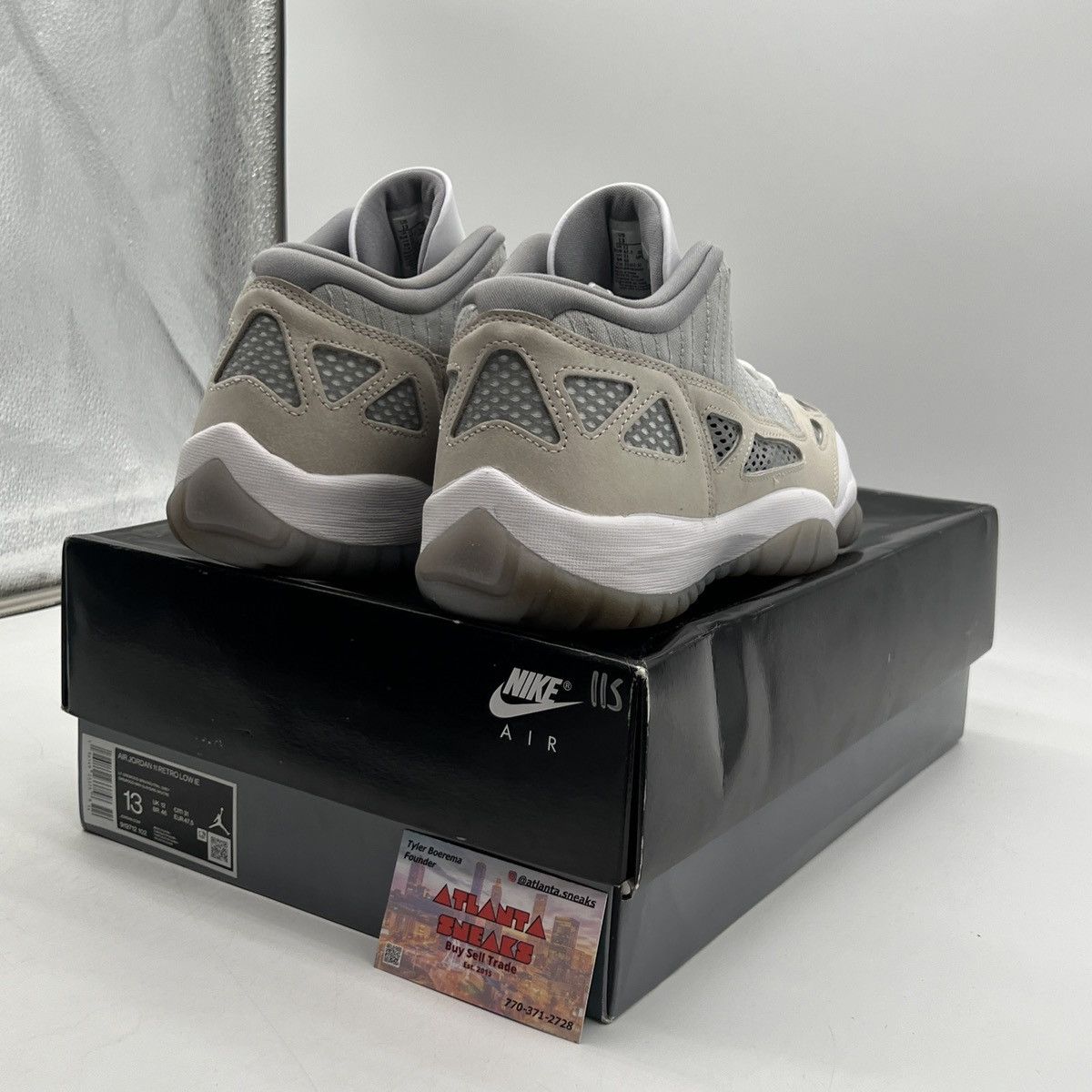 Jordan Brand Air Jordan 11 low IE light Orewood brown Size US 13 / EU 46 - 5 Thumbnail