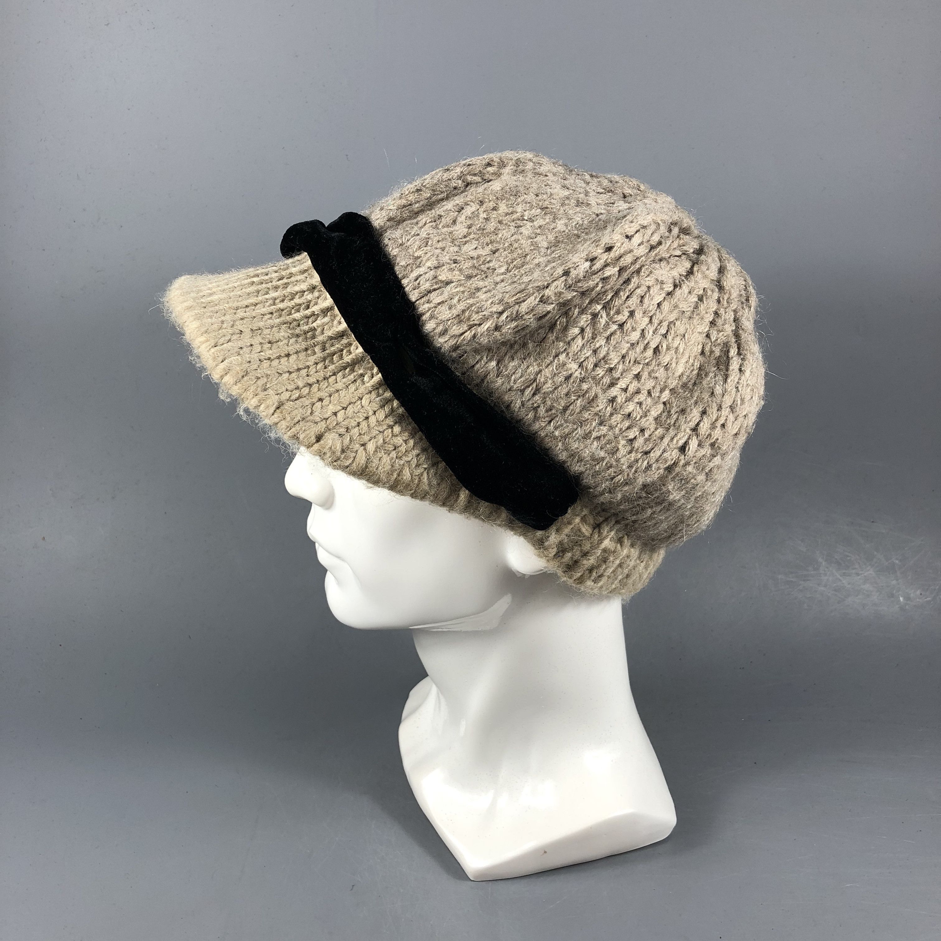 image of Ca4La Knit Mohair Visor Hat Beanie Snowcap Snow Hat B829, Men's