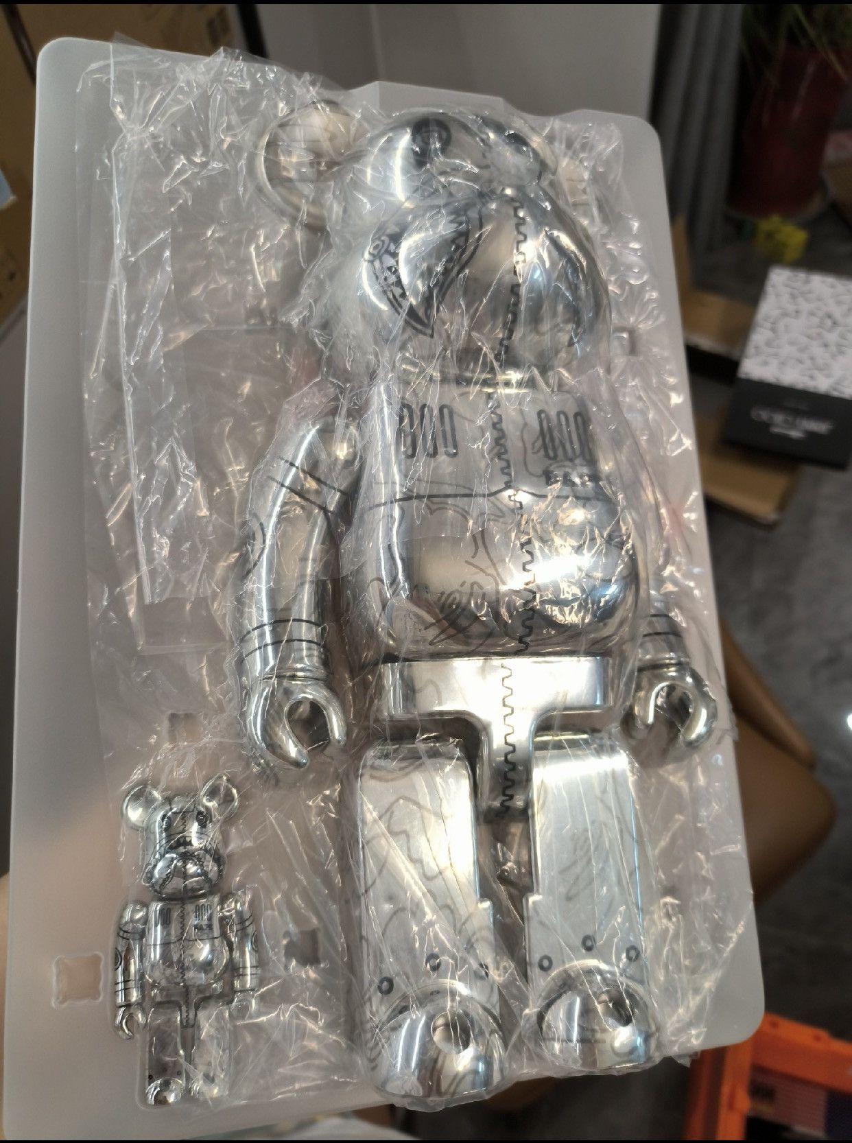 Japanese Brand × Medicom Toy Bearbrick Bape Sorayama Camo Shark 100% & 400% Set silver Size ONE SIZE - 3 Thumbnail
