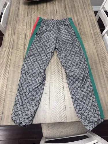 Gucci Gucci Monogram Track Sweatpants Size US 28 / EU 44 - 1 Thumbnail