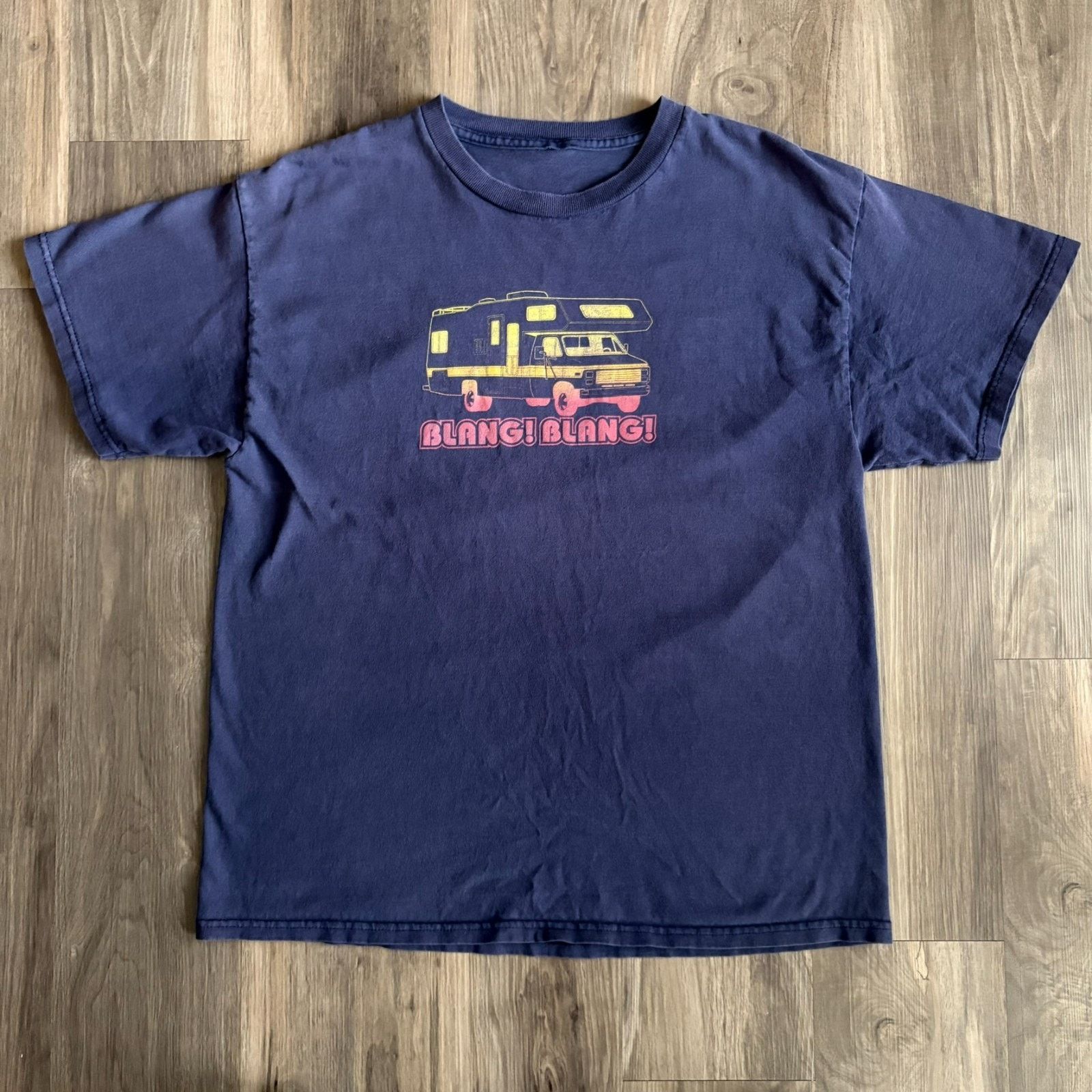 Vintage Spring Breakers 2012 Movie Alien T-Shirt Men's Size L Size US L / EU 52-54 / 3 - 1 Thumbnail