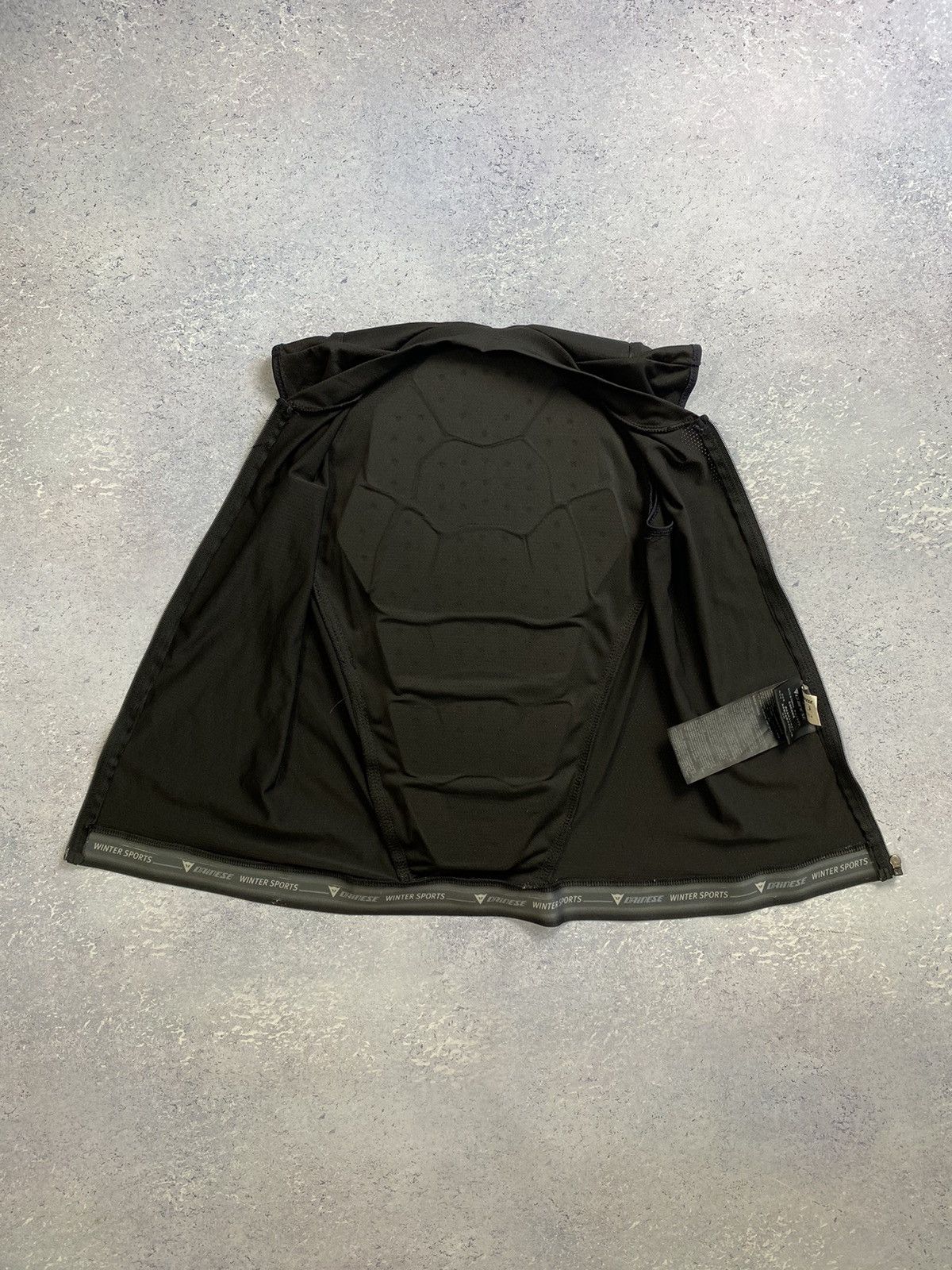 Dainese × Sports Specialties Dainese Winter Sports Armour Size XL Size US XL / EU 56 / 4 - 2 Thumbnail
