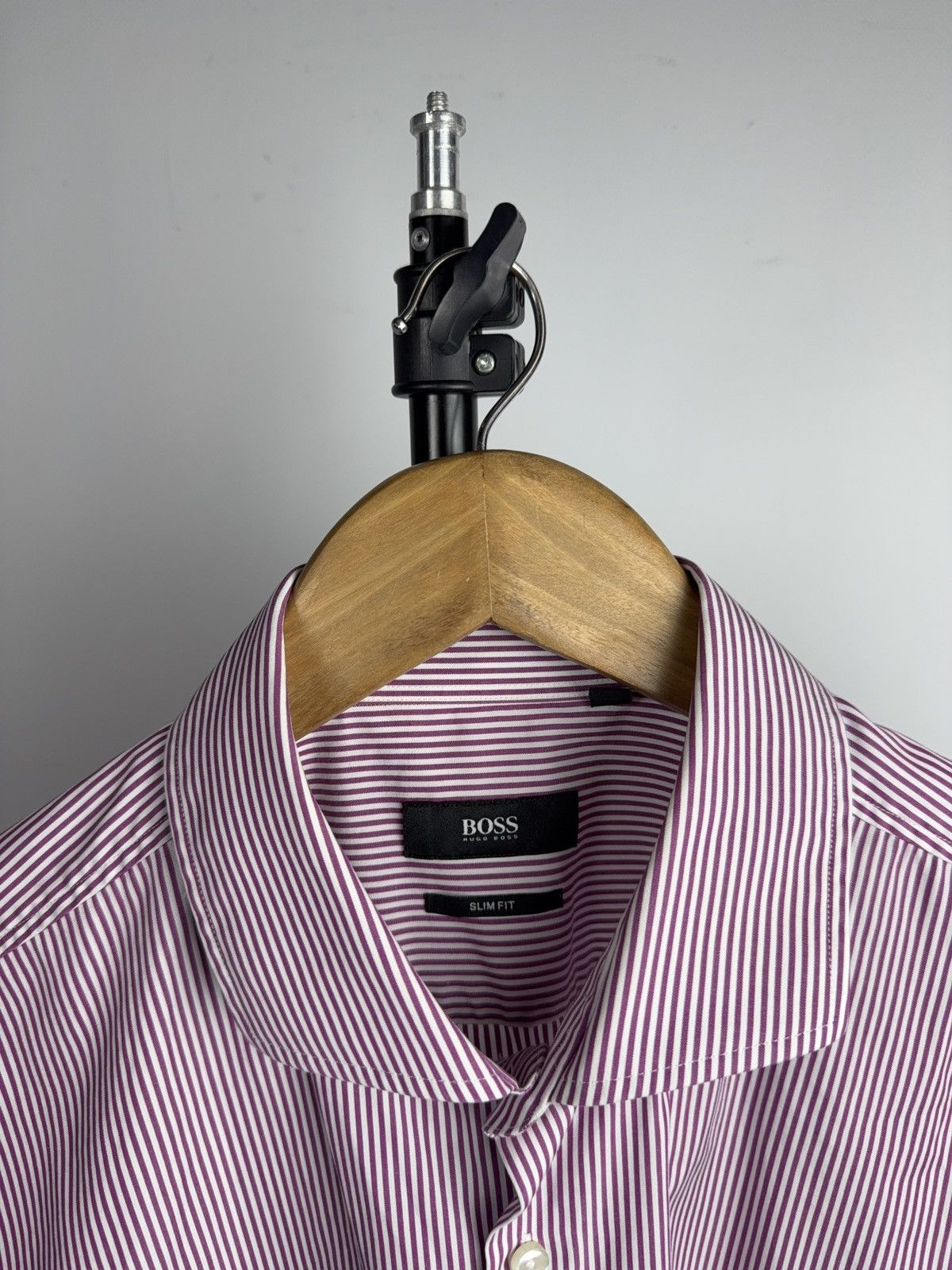 Hugo Boss Luxury BOSS Hugo Boss Slim Fit Striped Dress Shirt 42 16/1/2 Size US L / EU 52-54 / 3 - 3 Thumbnail