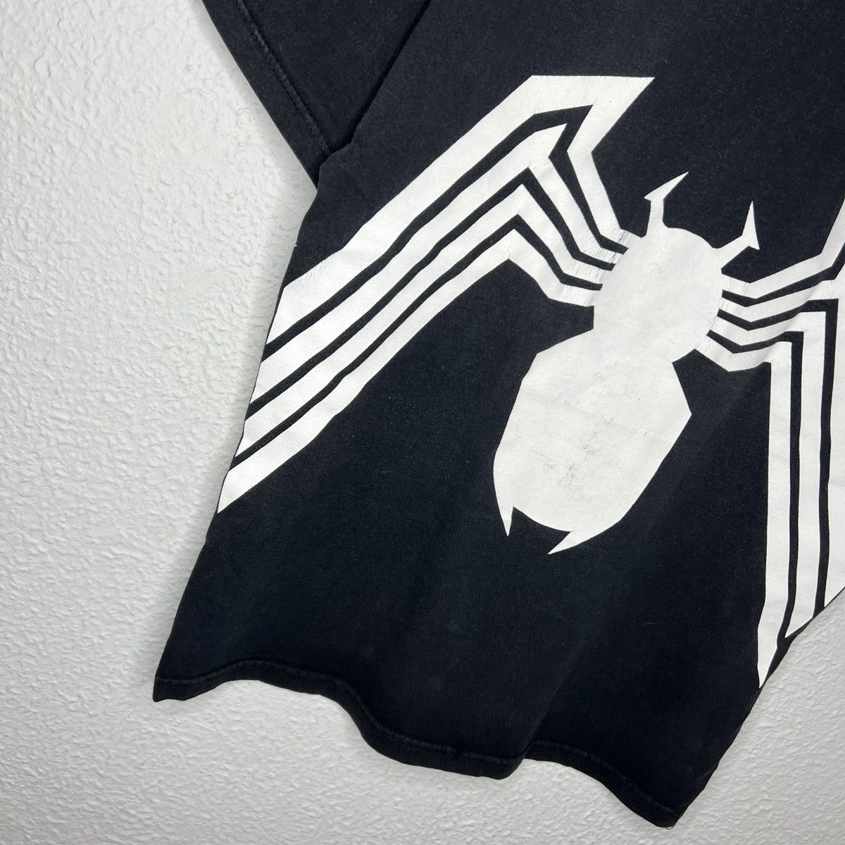 Marvel Comics Vintage Y2K Venom Marvel comics movie graphic t shirt rare Size US L / EU 52-54 / 3 - 8 Thumbnail