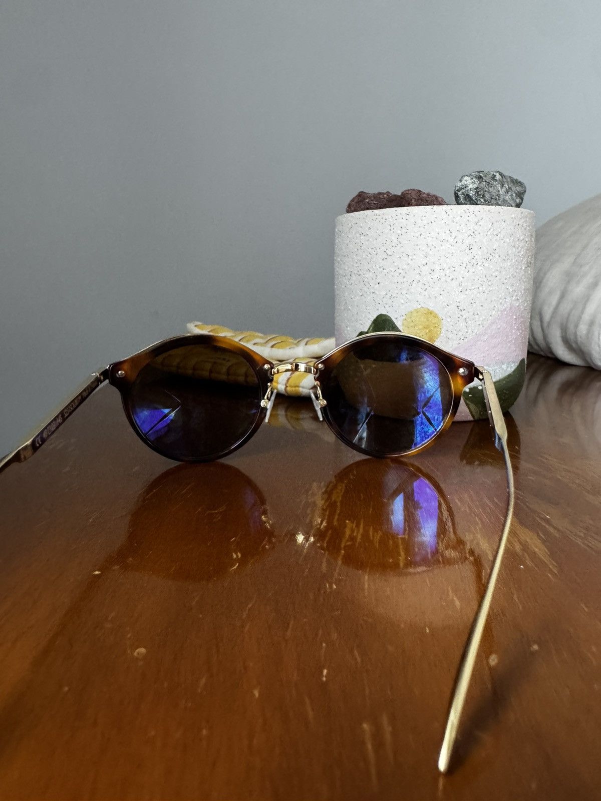 Sezane Sezane Tortoiseshell Round Glasses with Gold Frame Size ONE SIZE - 3 Thumbnail