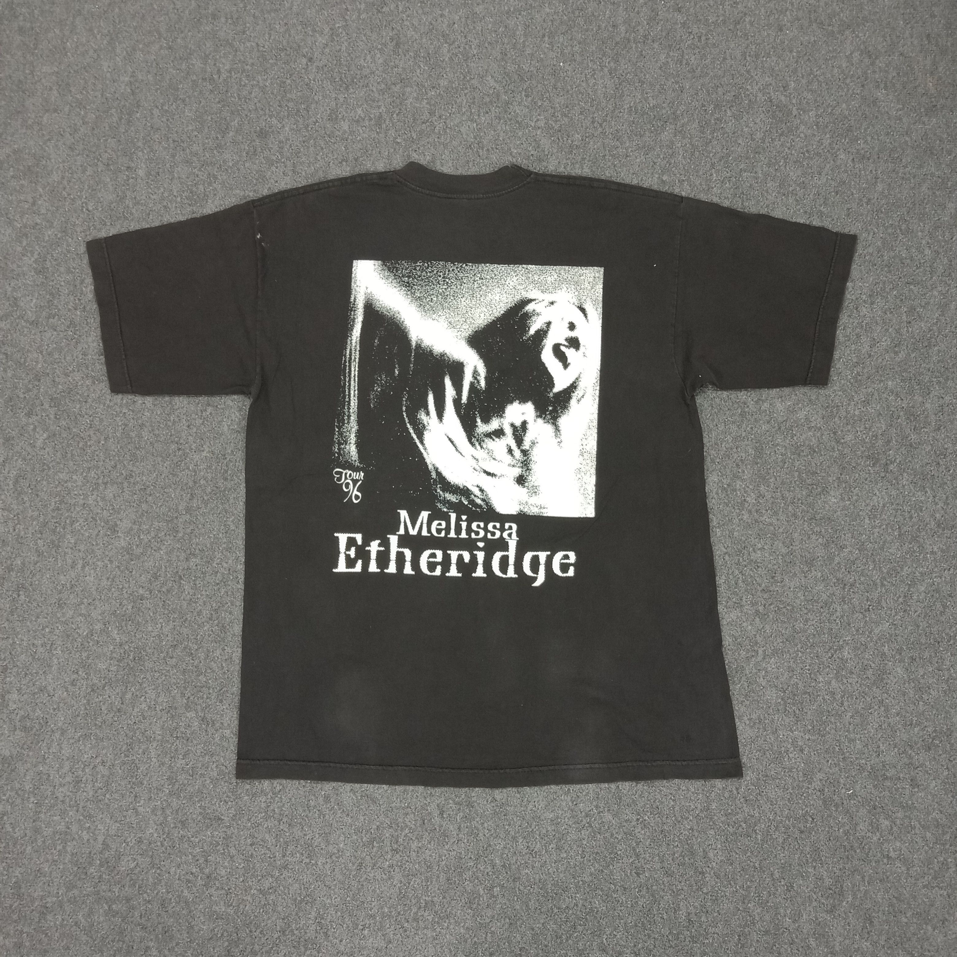 Band Tees 90's Melissa Etheridge American Women Singer Tshirt Size US XL / EU 56 / 4 - 1 Thumbnail
