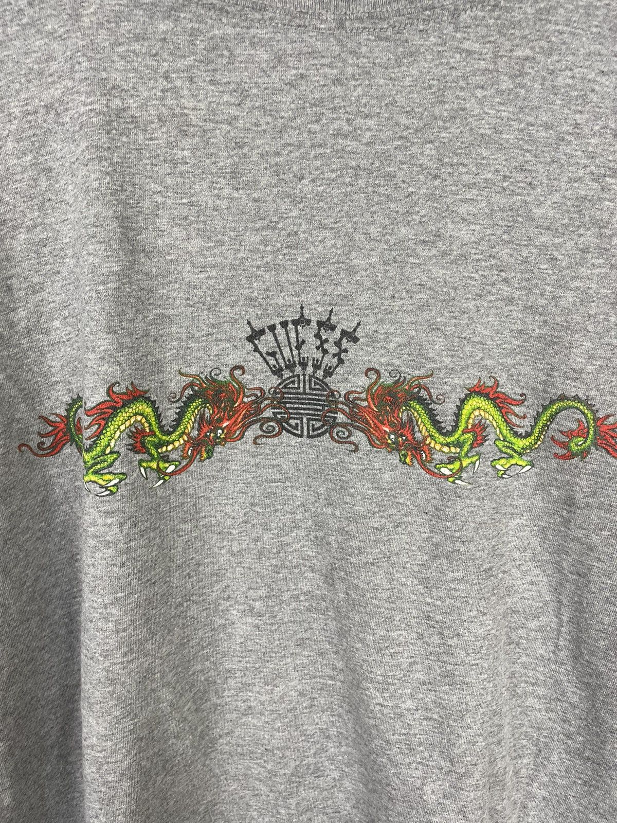 Guess × Vintage Vintage Guess Dragon Tshirt Size US M / EU 48-50 / 2 - 7 Thumbnail
