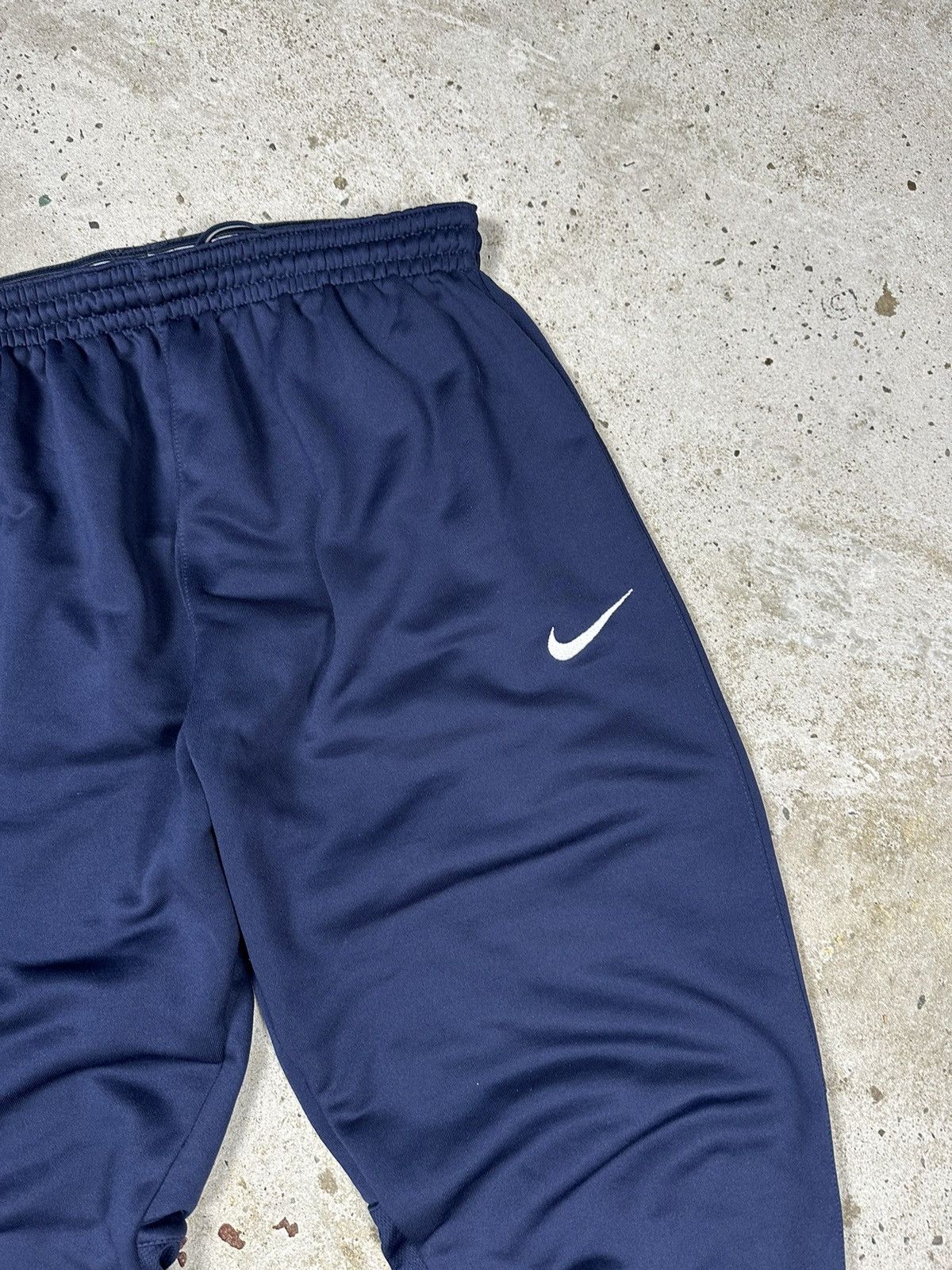 Nike × Vintage Vintage Y2K Nike Navy Track Pants Swoosh Size US 34 / EU 50 - 5 Thumbnail