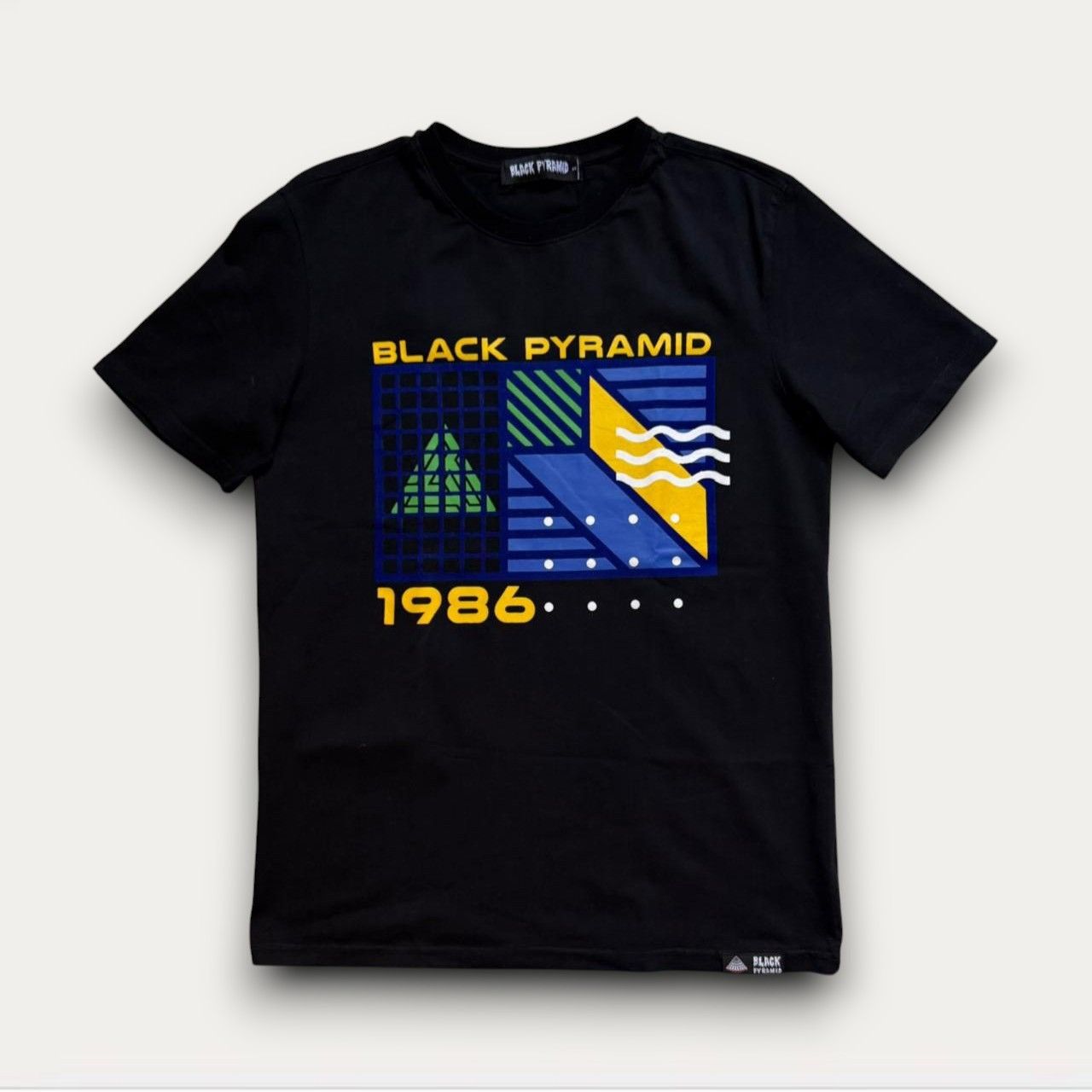 Black Pyramid Black Pyramid 1986…. T-Shirt Size US S / EU 44-46 / 1 - 1 Thumbnail