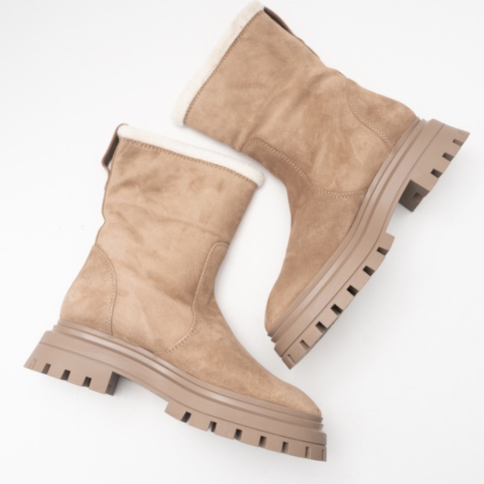 Stuart Weitzman Stuart Weitzman Bedford Chill Sherling Suede Boot. Size US 10 / IT 40 - 1 Thumbnail