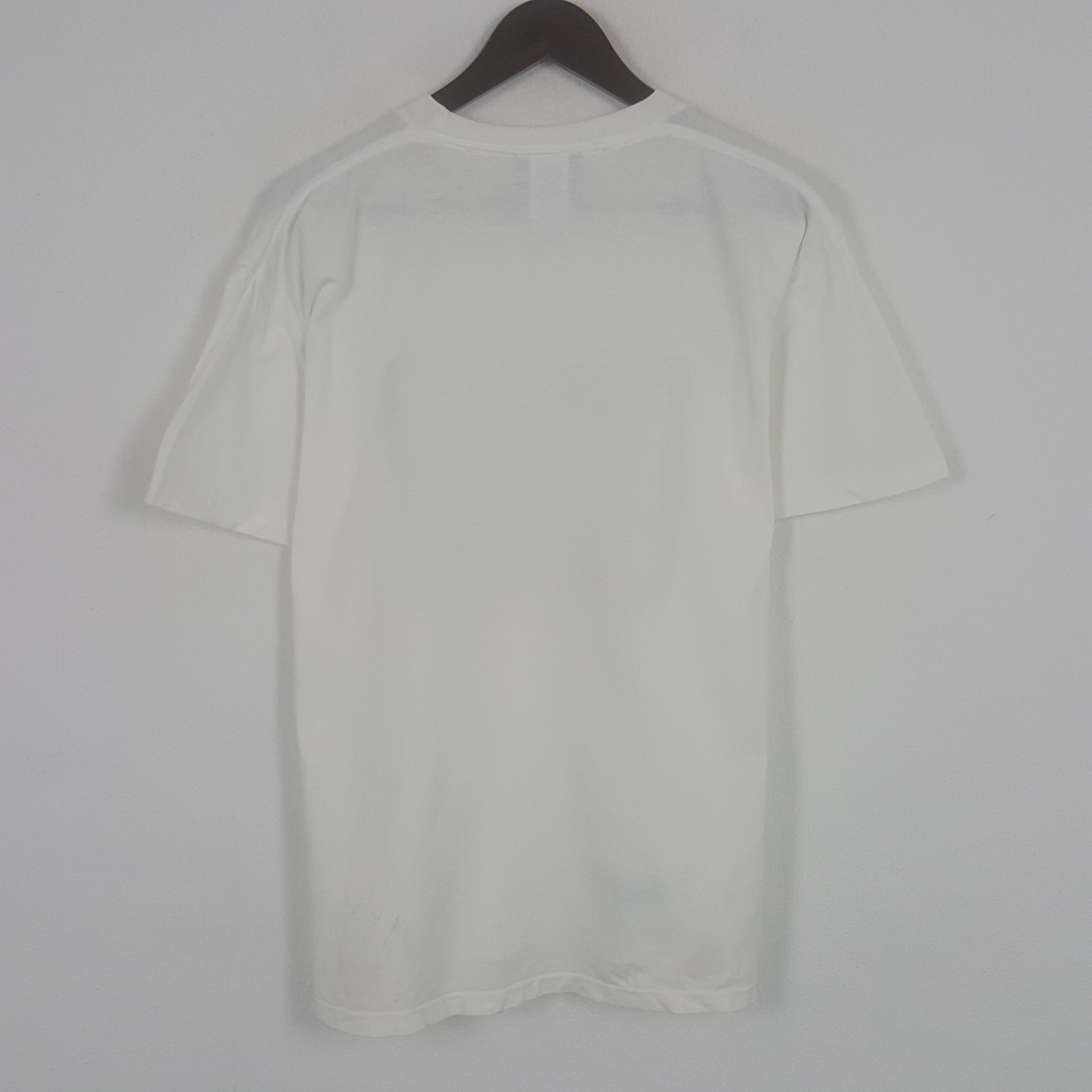 DKNY × Vintage Vintage DKNY Big Design Tshirt Size US L / EU 52-54 / 3 - 3 Thumbnail