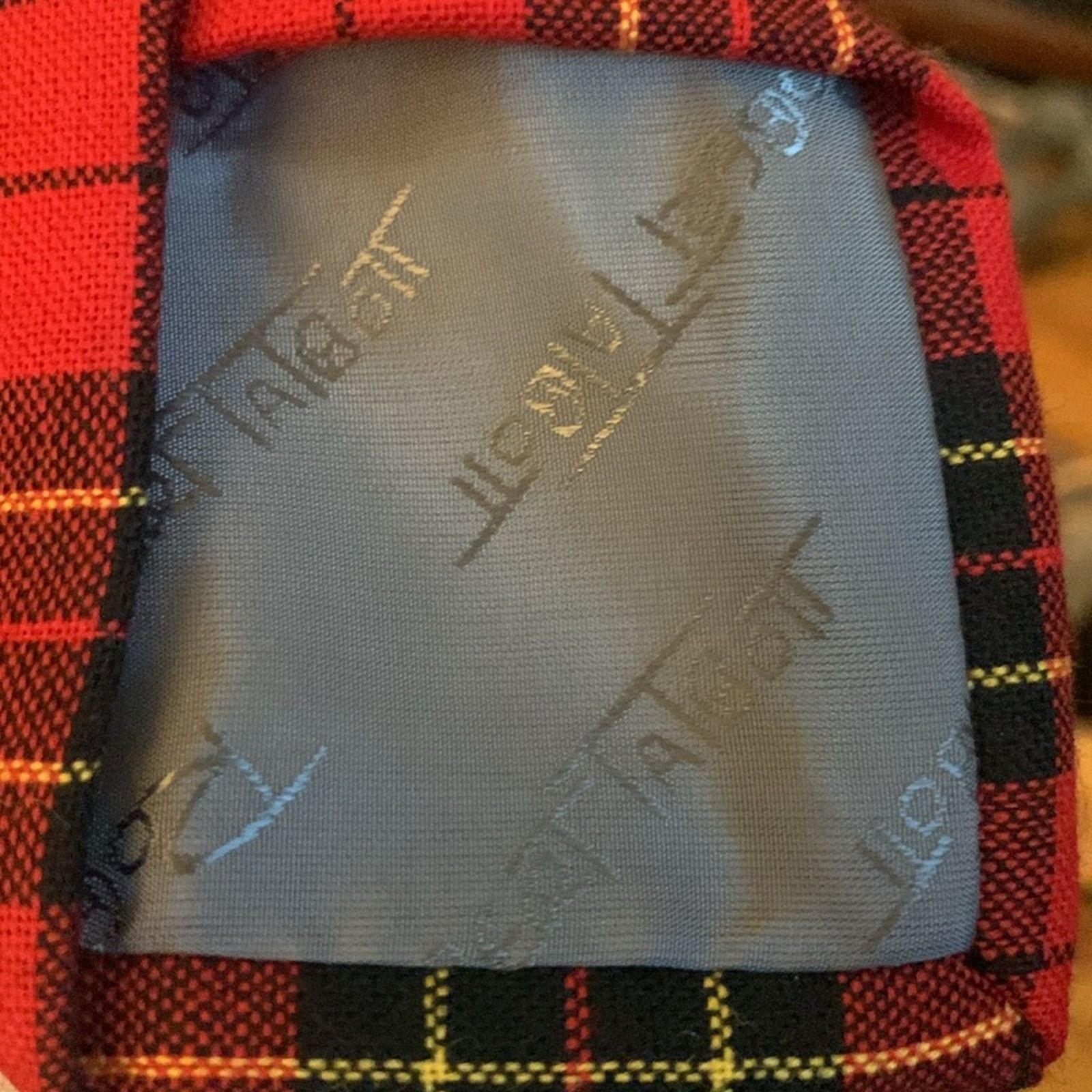 Robert Talbott Brodie clan tartan plaid 100% wool necktie Robert Talbot Size ONE SIZE - 6 Thumbnail