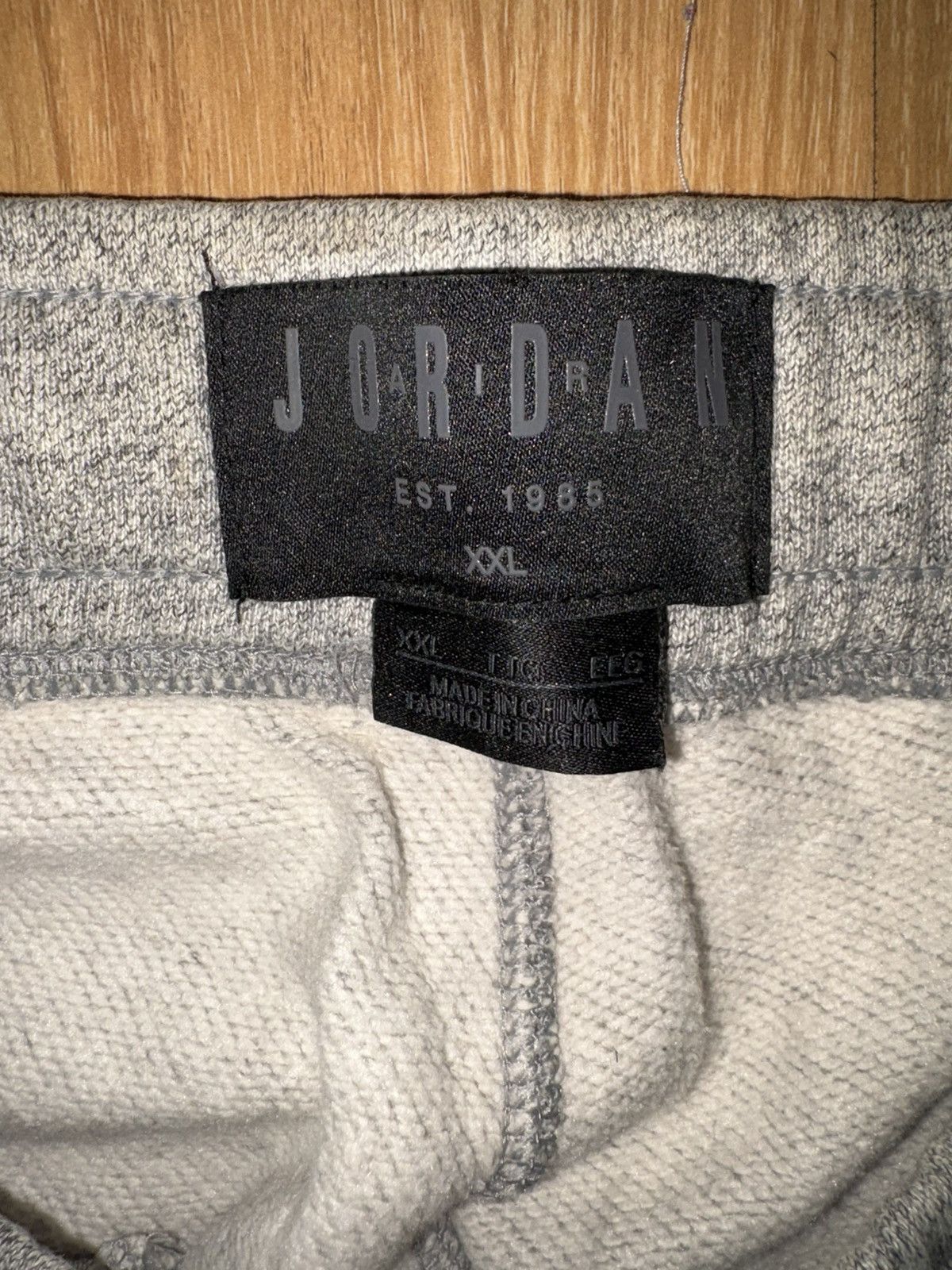 Jordan Brand Air Jordan Flight Fleece Sweatpants Grey XXL 2018 Vtg Style Size US 37 - 7 Thumbnail