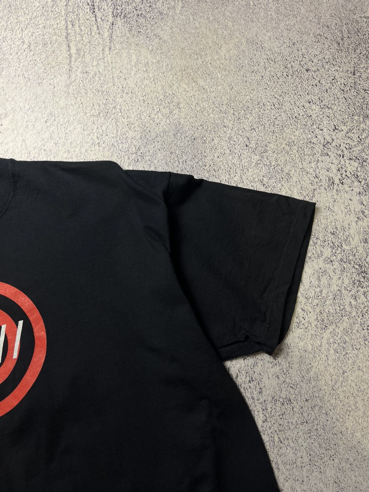 Band Tees Vintage 2005 U2 How To Dismantle An Atomic Bomb Faded Tee Size US XL / EU 56 / 4 - 10 Thumbnail