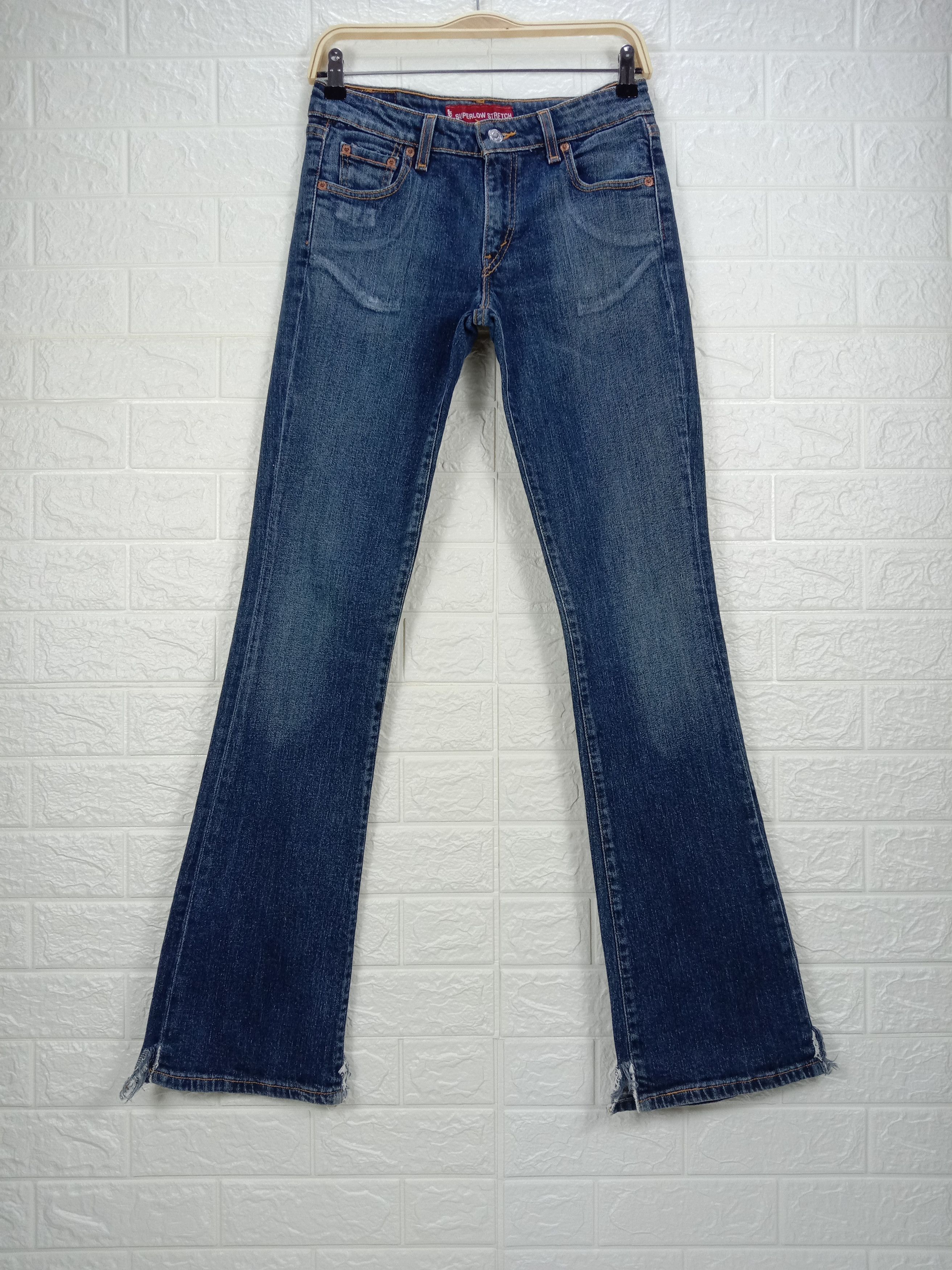 Levi's Vintage Levi's 518 Flare Jeans Earth Tone Distressed Denim Size 28" / US 6 / IT 42 - 1 Thumbnail