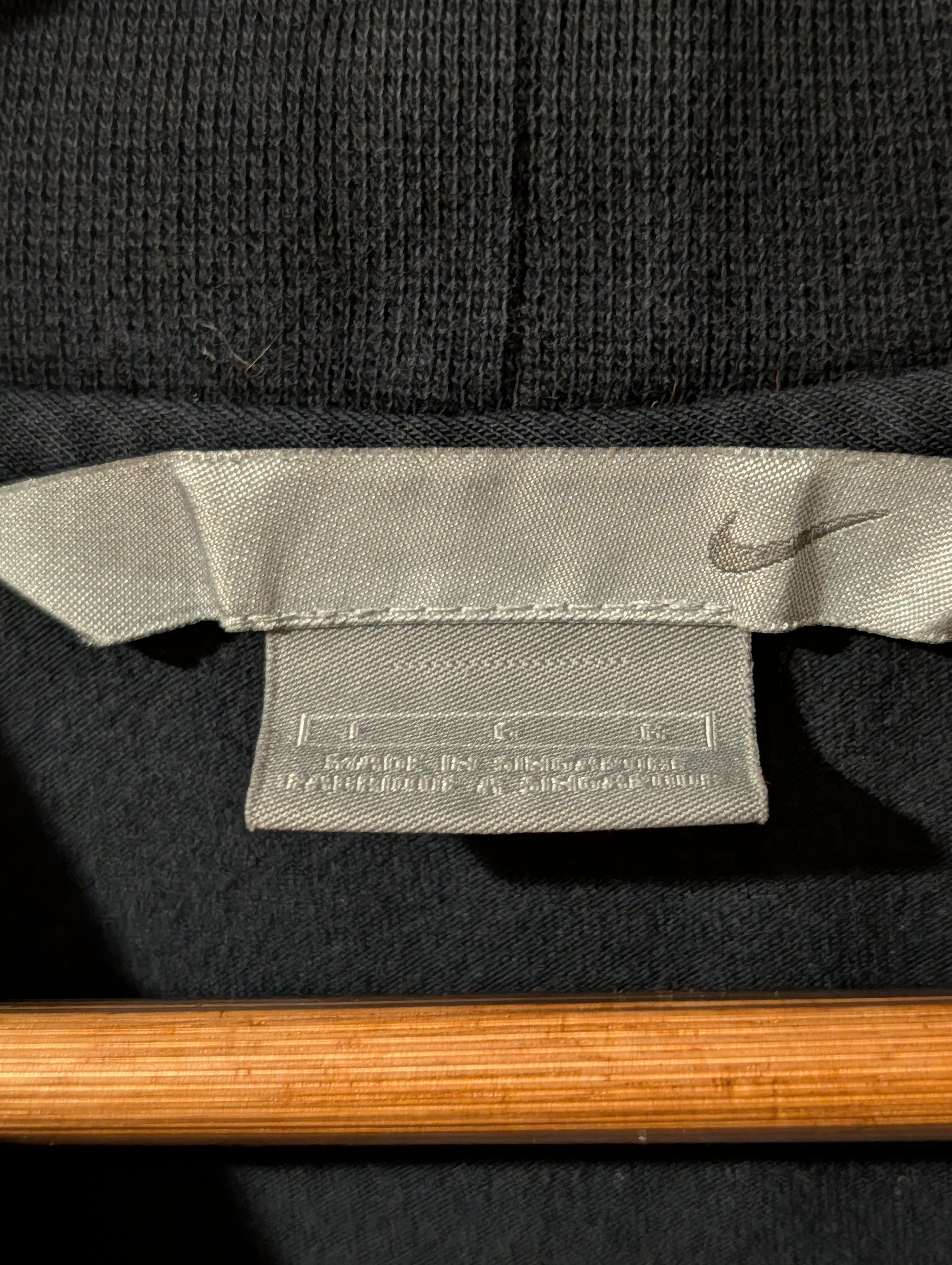 Nike VTG Y2K Nike Center Swoosh Mock Neck Long Sleeve T-Shirt Size US L / EU 52-54 / 3 - 3 Thumbnail