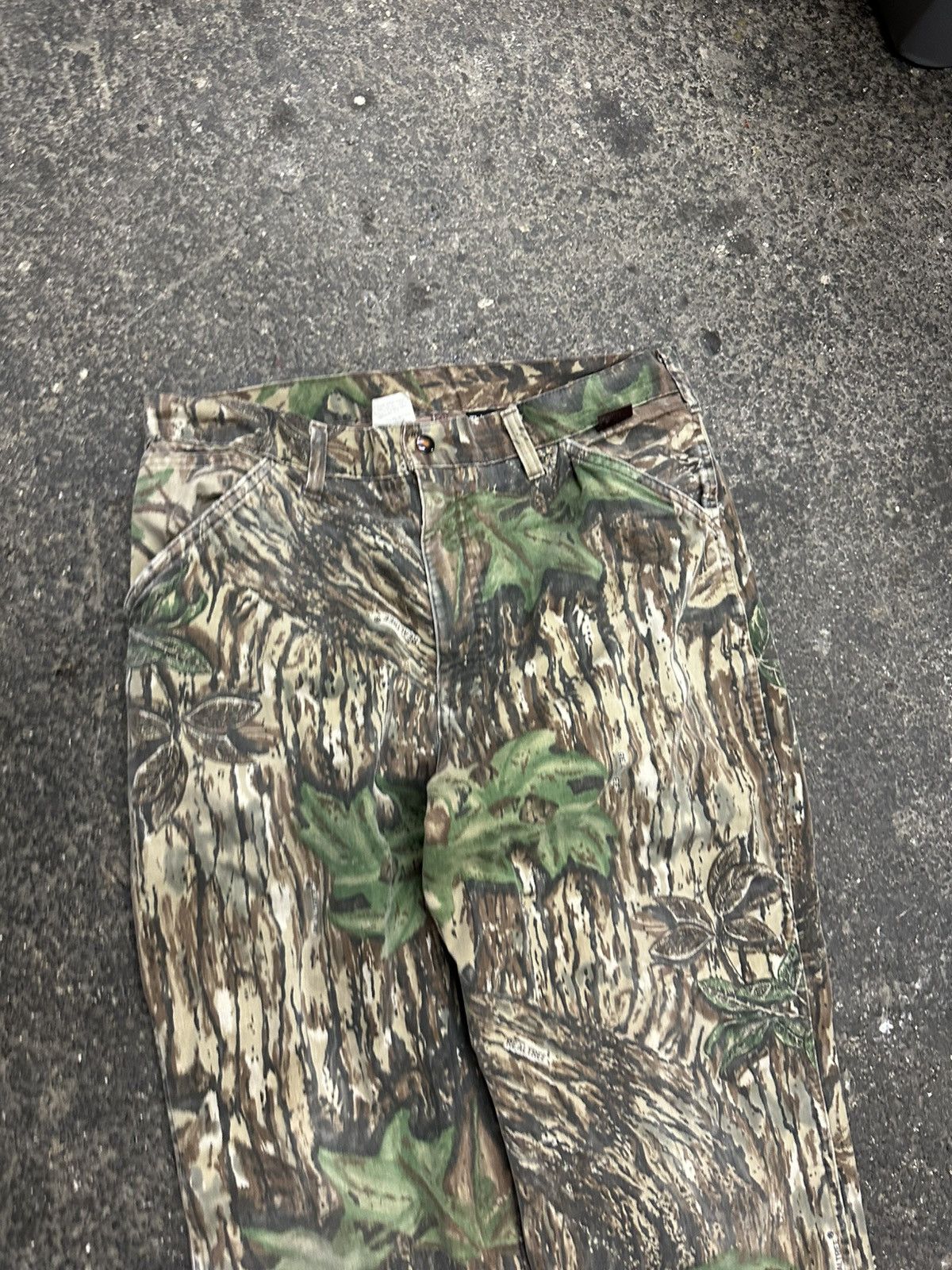 Vintage Y2K camo thinsulate pants Size US 33 - 5 Thumbnail