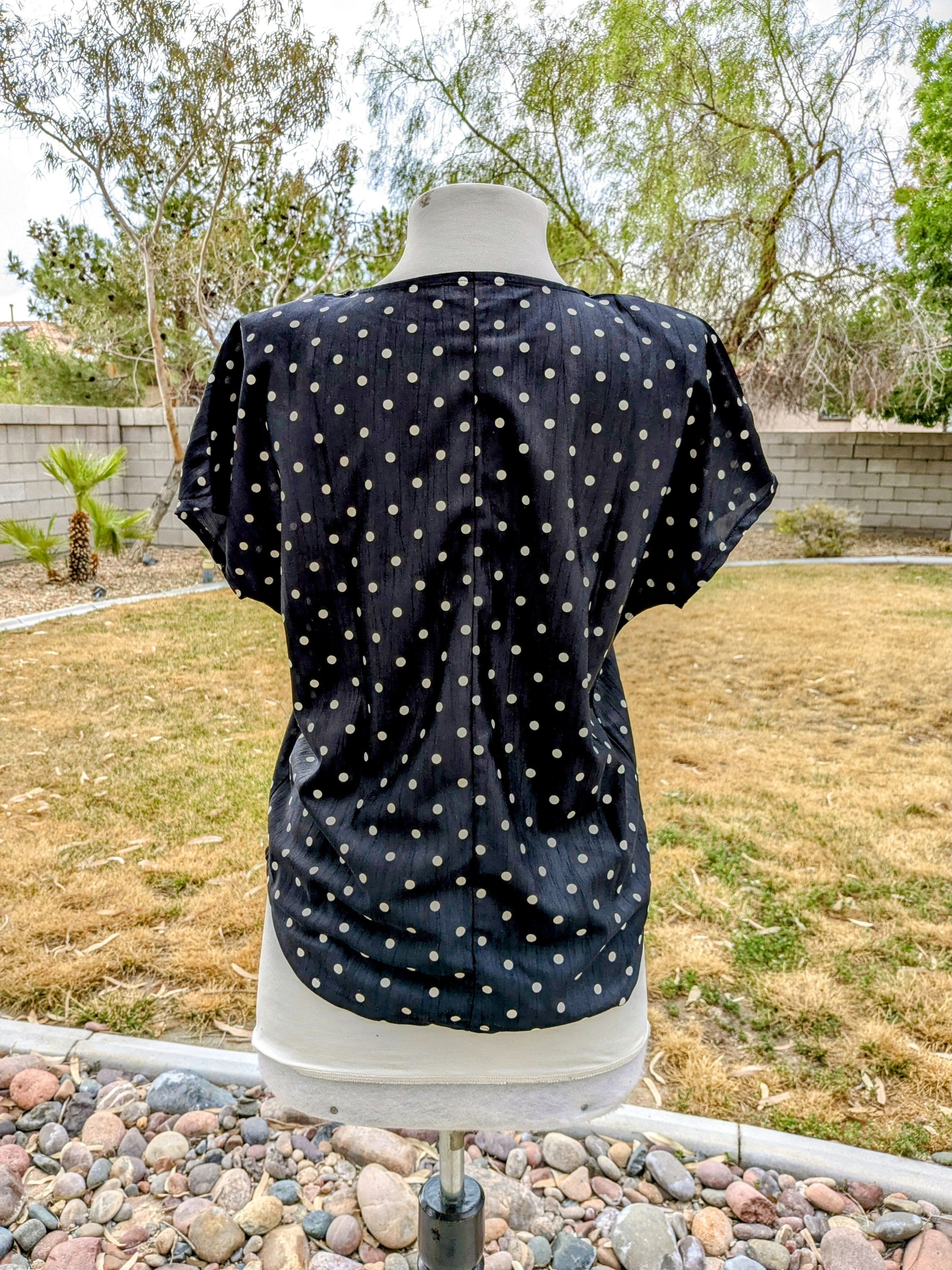 Vintage Polka Dot Wavegal Pullover French Sleeves Top Blouse EUC Size M / US 6-8 / IT 42-44 - 4 Thumbnail