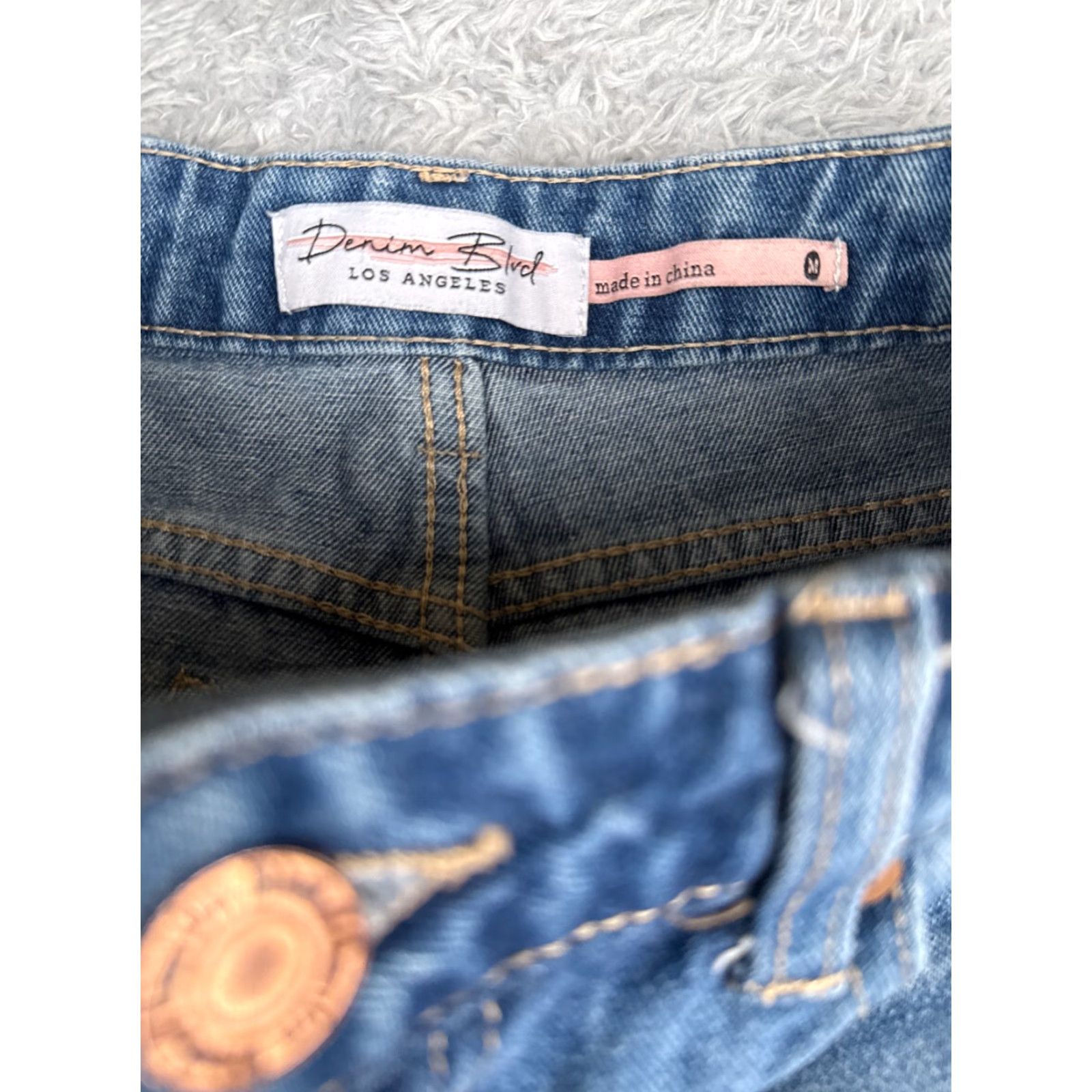 Vintage Denim Blvd Jeans Women 28 Blue Distressed High Rise Wide-Leg 28x29 Cotton Blend 5-Pocket Denim Jeans Womens Vintage No Size 28" / US 6 / IT 42 - 6 Thumbnail