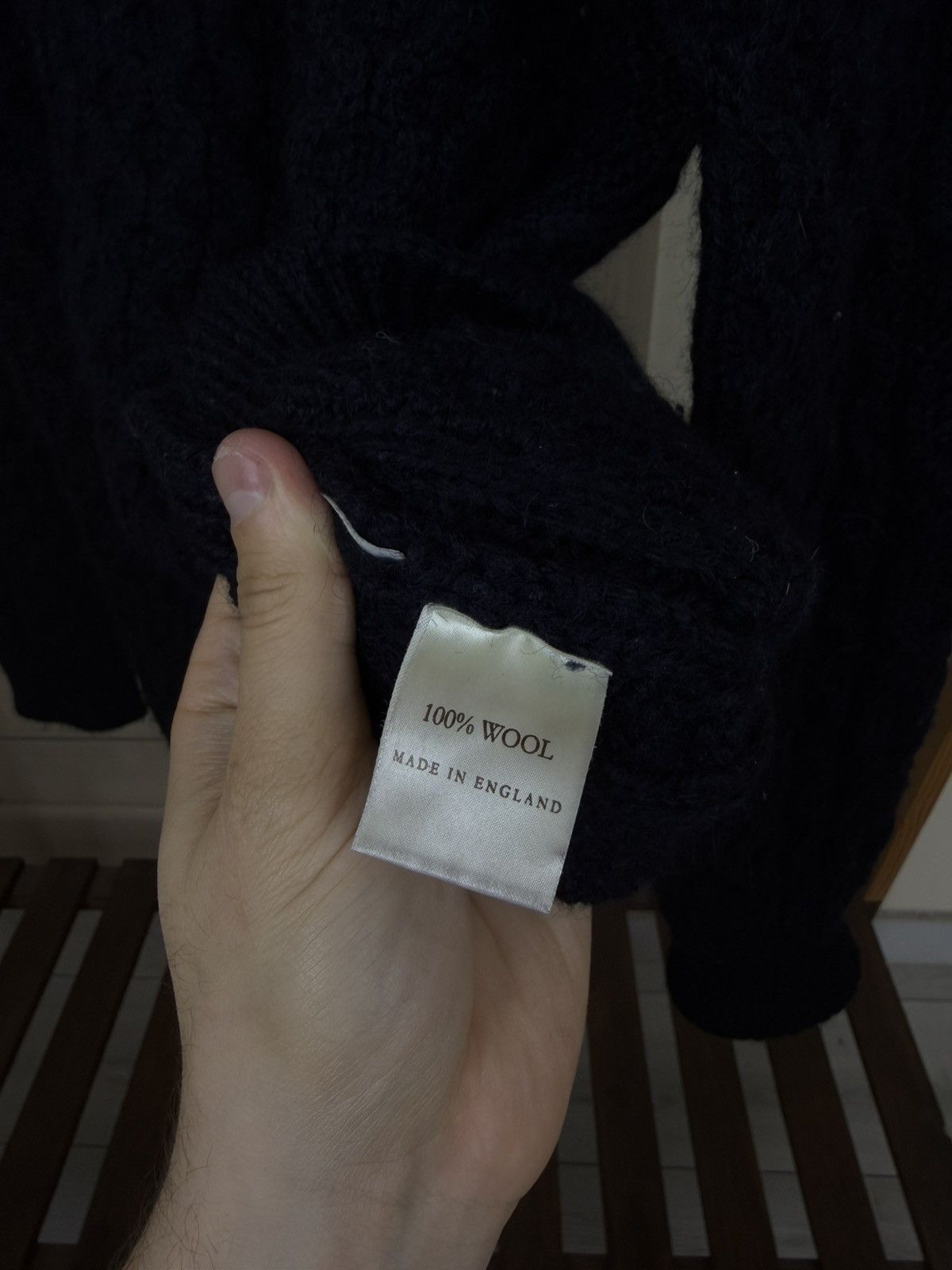 Peregrine Peregrine Hudson Navy Aran Knit British Wool Jumper size L Size US L / EU 52-54 / 3 - 12 Thumbnail