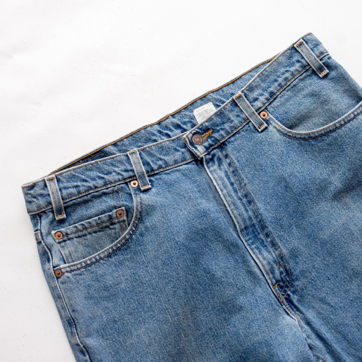 Levi's × Vintage Vintage Levi's 505 Regular Fit Straight Leg Blue Denim Jeans Size US 36 / EU 52 - 2 Thumbnail