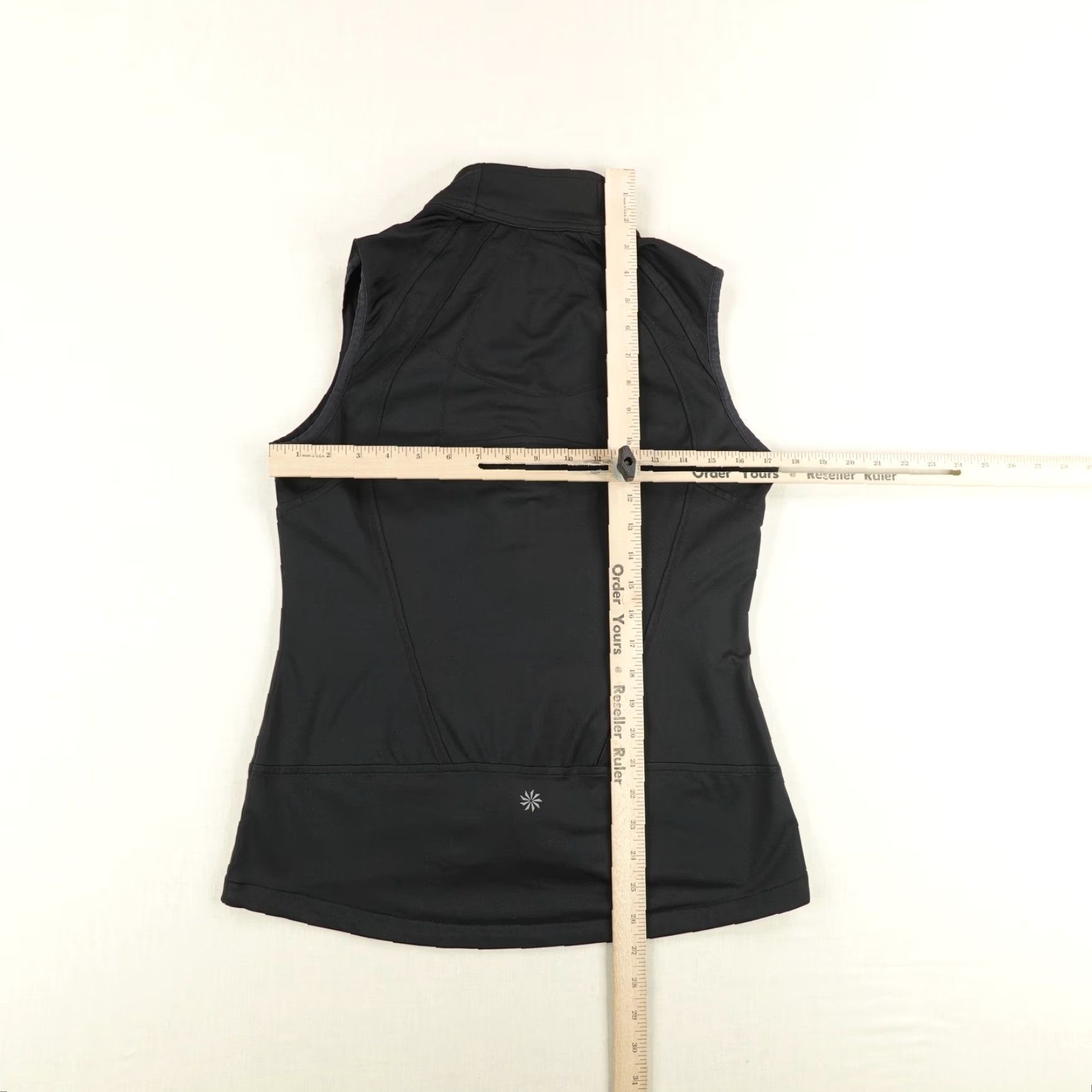 Athleta Athleta Vest Womens Small Full Zip Performance Softshell Sleeveless Flex Running Vest Size S / US 4 / IT 40 - 6 Thumbnail