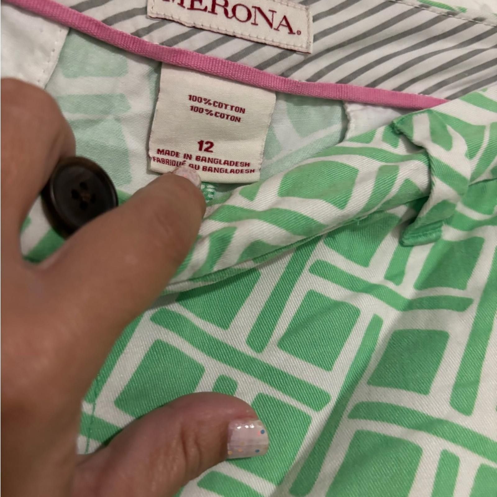 Merona Merona Green and White Patterned Women's Shorts Size 34" / US 12 / IT 48 - 2 Thumbnail